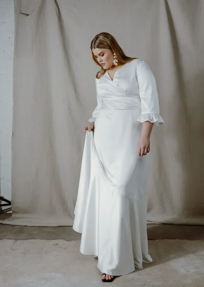 Sevilla hääpuku alkaen 2050 €