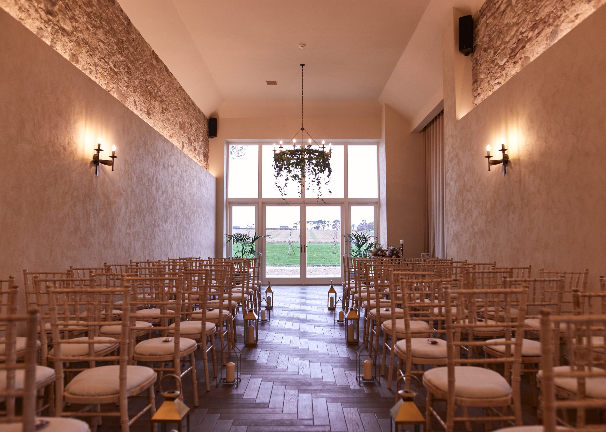 2021_11_06_RichPaulWeddings_Louise&Donald-0049.jpg