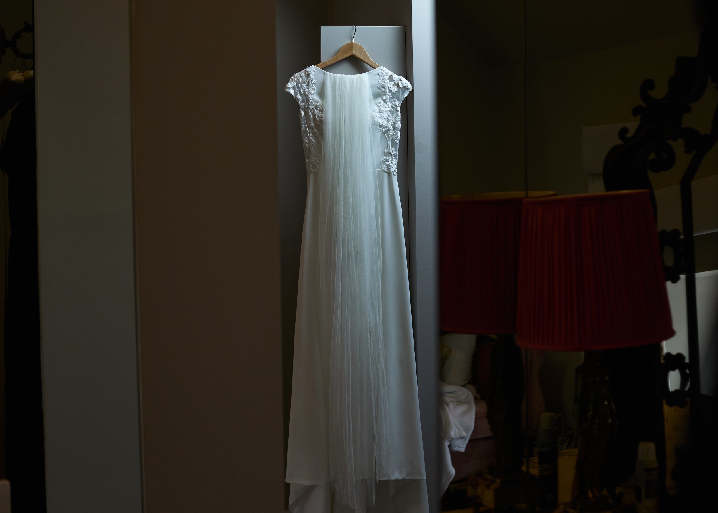 2021_11_06_RichPaulWeddings_Louise&Donald-0107.jpg