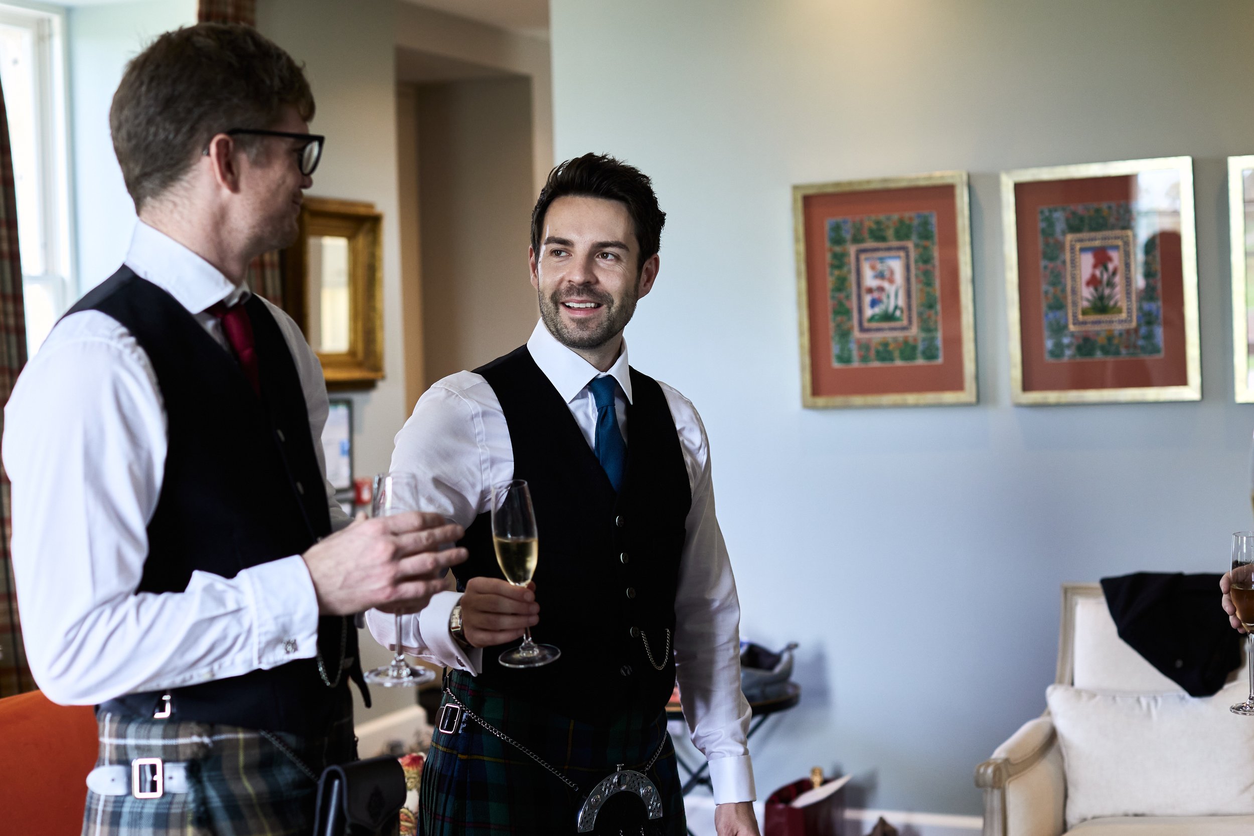 2021_11_06_RichPaulWeddings_Louise&Donald-0342.jpg