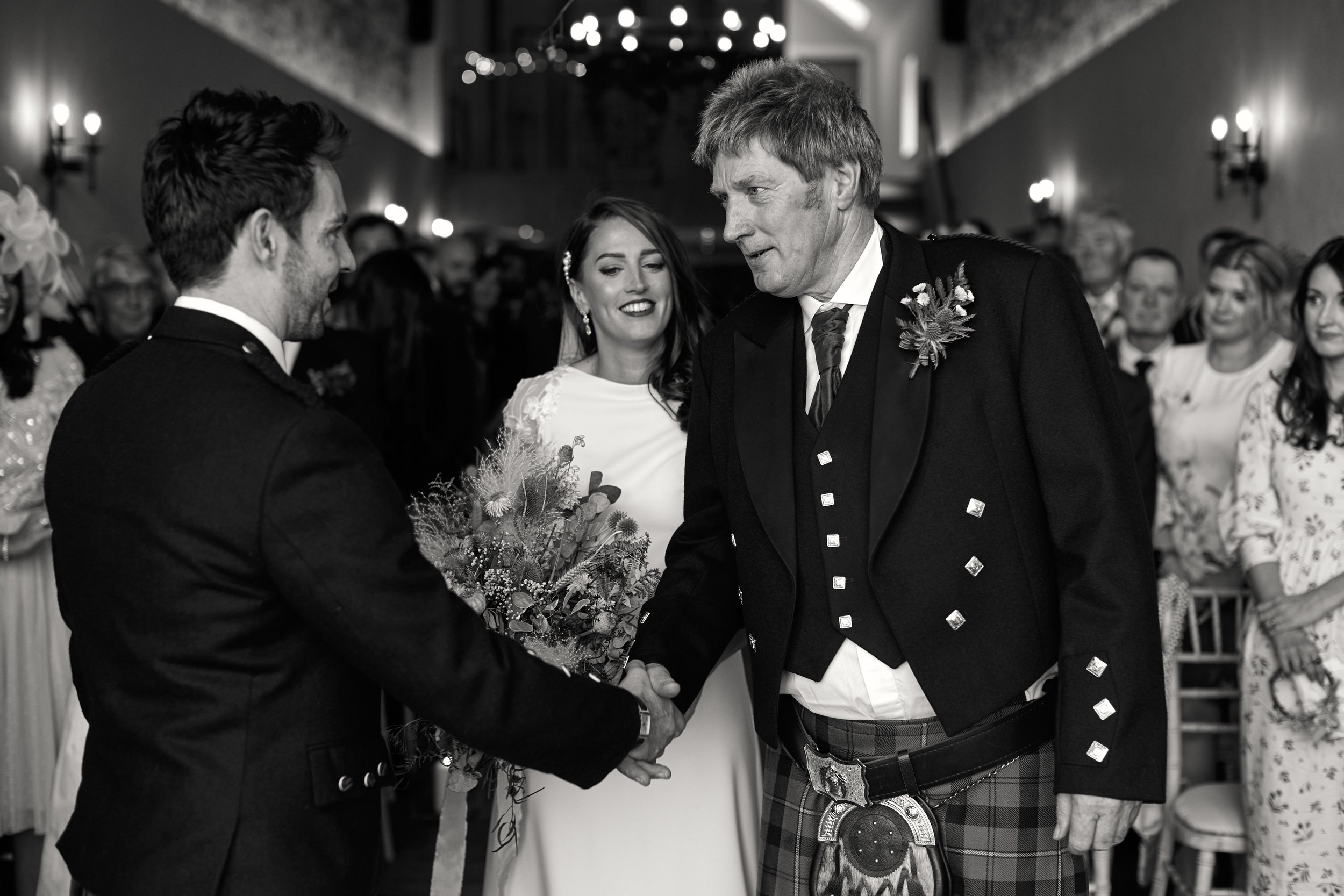 2021_11_06_RichPaulWeddings_Louise&Donald-07711.jpg