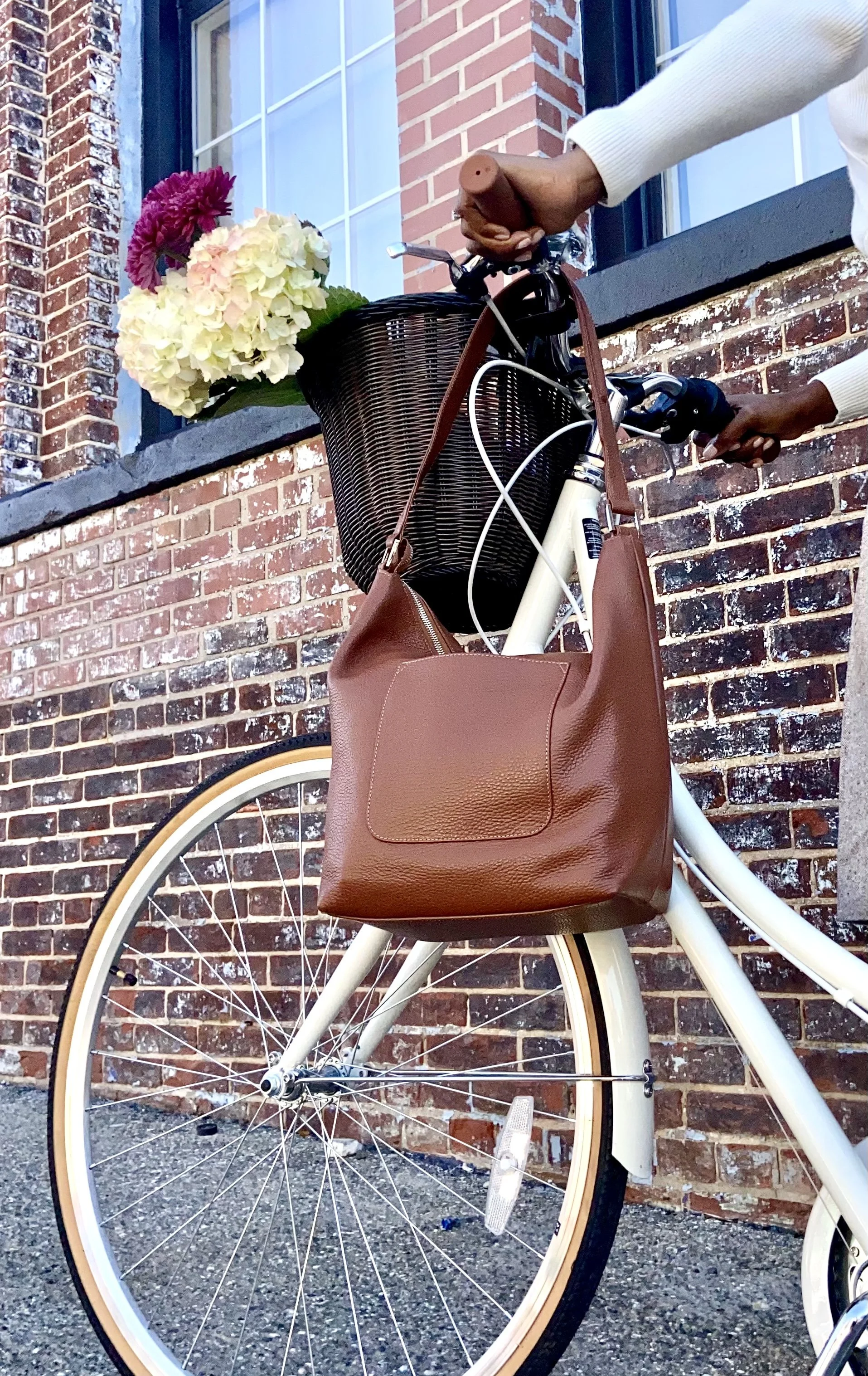 NYC Lifestyle Blog - Gabrielle Ginger Handbags: Your New, Must-Have Fall Accessories