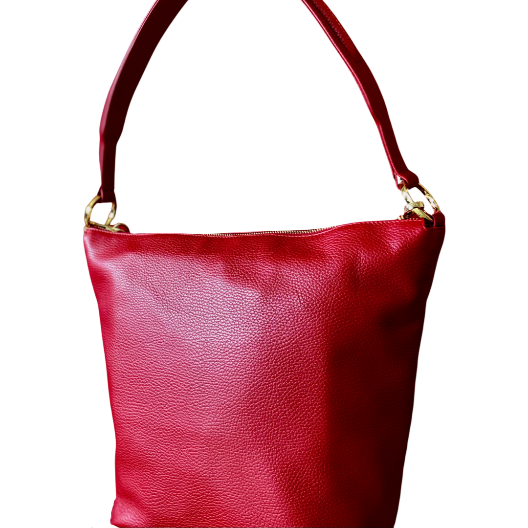 Red Back on white.PNG