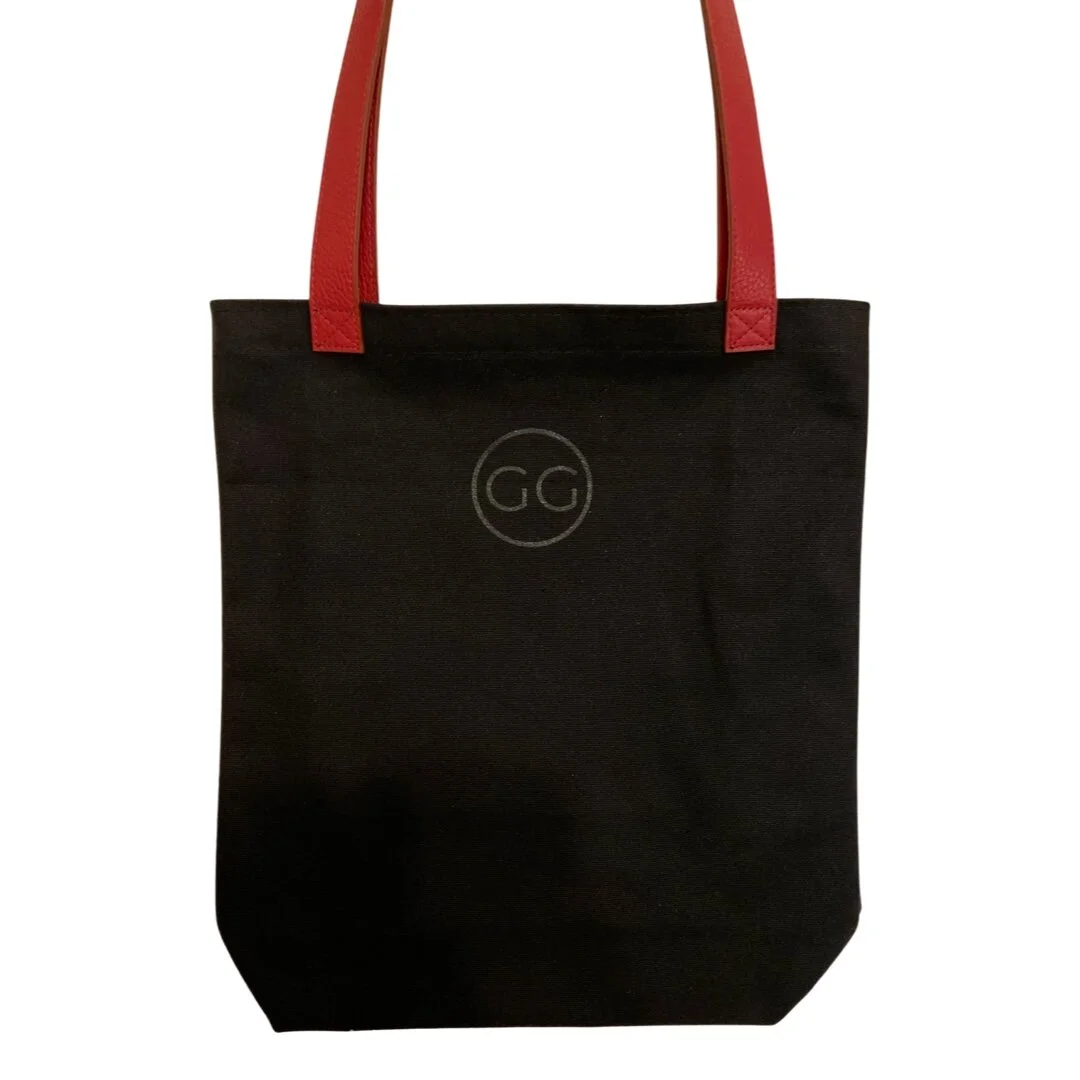 A Contemporary Carryall