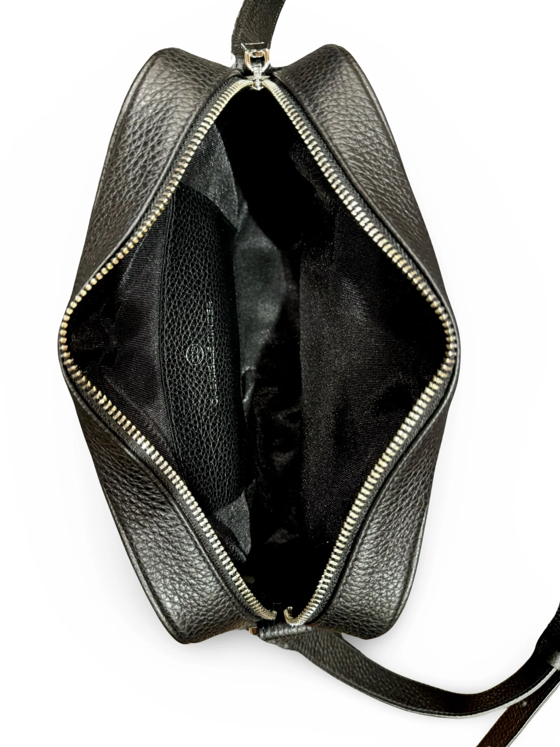 9A286629-6E89-4A87-8892-B5EDCF75742F