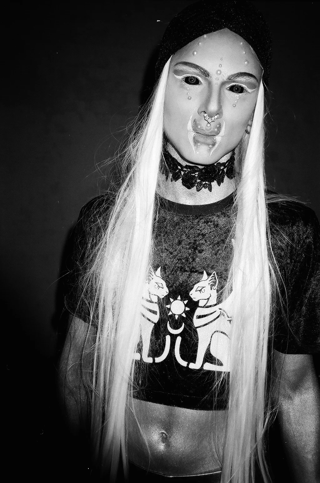   PEOPLE IN PLACES   documenting random moments 