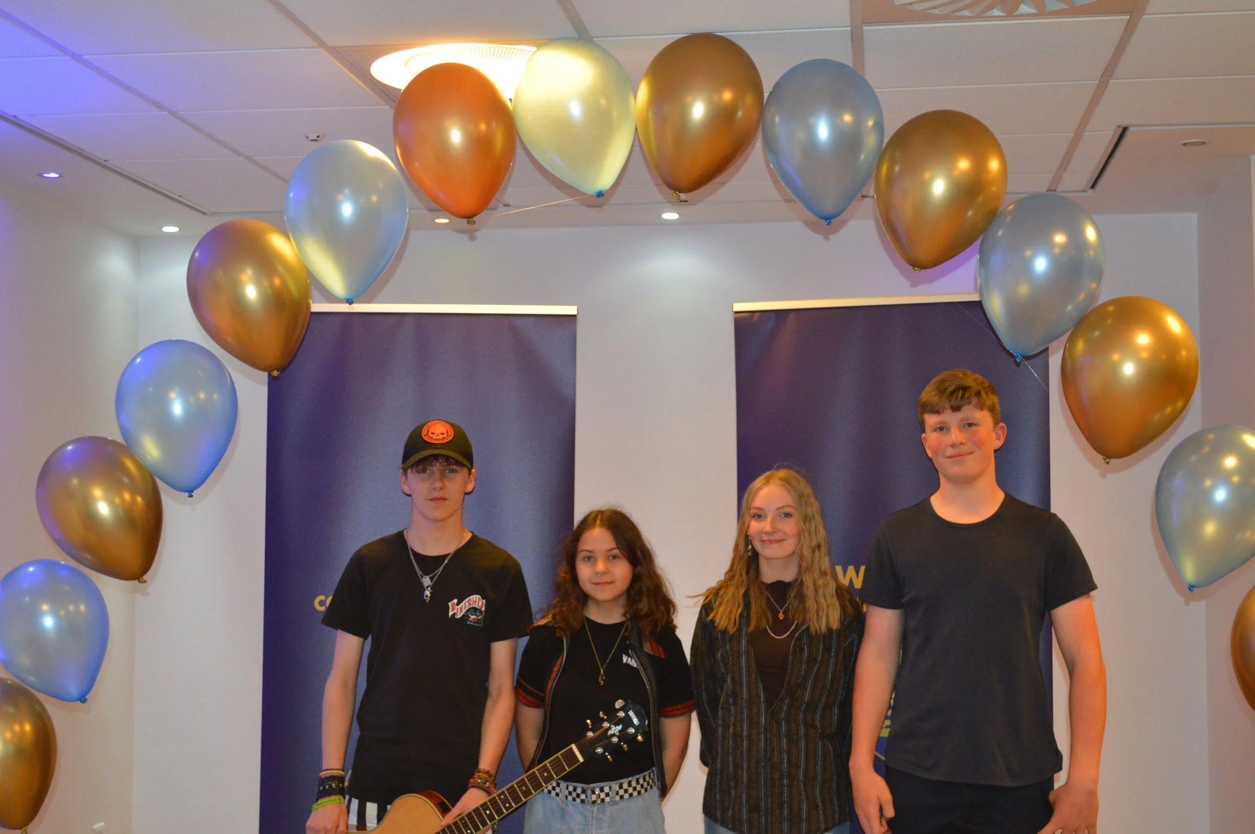 Musicians - Copy.JPG