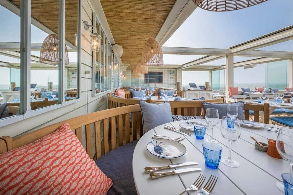The Hut Dining