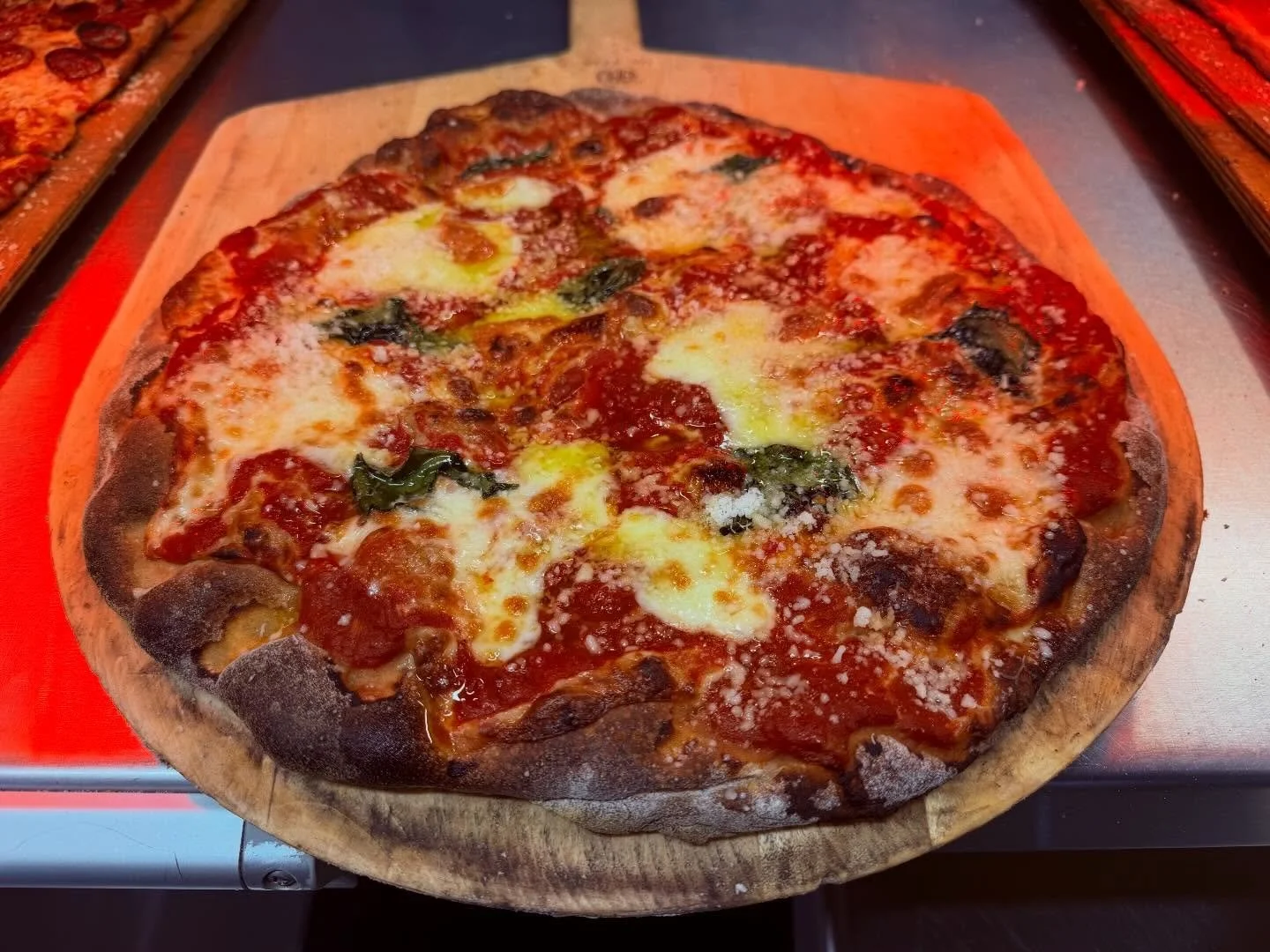 Monte&rsquo;s classic CHEESE PIZZA! Swipe to hear the perfect CRUNCH!! Our cold-fermented, twice baked crusts are what give our pizzas their crispy, airy texture!

Our Cheese Pie is made with Provolone, Mozzarella, on our Nana Q&rsquo;s house Tomato 