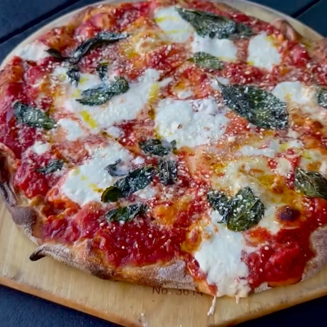 MARGHERITA PIZZA
with creamy burrata, Italian tomatoes, provolone, basil, Sicilian olive oil, and Grana Padano on our light &amp; crispy pinsa crust.  Simply the best! 🍕❤️

#pizza #pinsa #bakery #market #portlandmaine 
@montesfinefoods