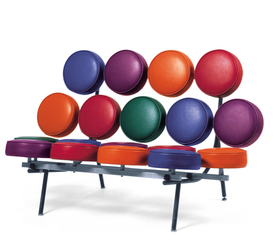 Marshmallo Sofa, 1965 Vitra Design Museum.PNG