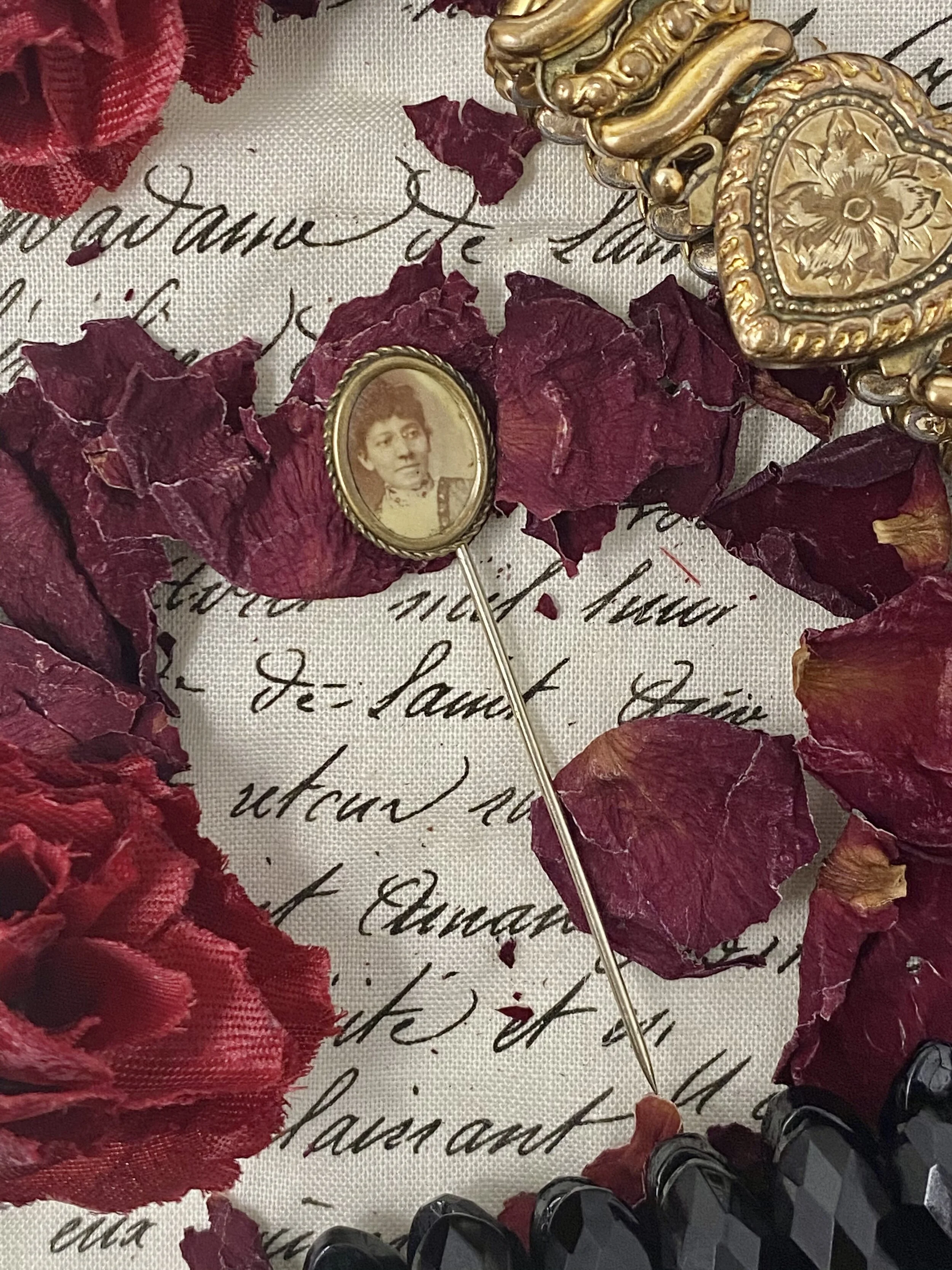 Antique Victorian Era Stick Pin Featuring Lovely African American Woman, image courtesy of Tanzy Ward