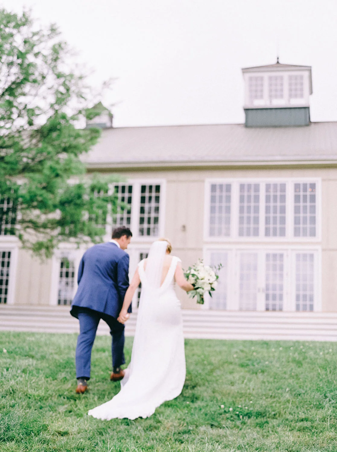 veritas_winery_vineyard_weding_florist_traditional.jpg