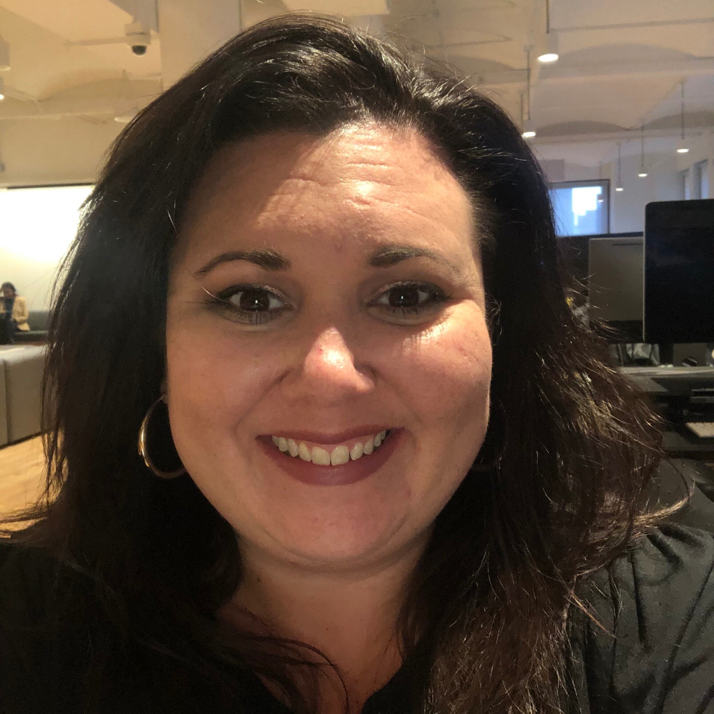Jessica has been working in the music industry for the last 16 years. Her career started in NYC and she has worked at MTV, Z100, Columbia Records, and Pandora. She moved to LA and started working at SoundCloud in 2018 as the Head of West Coast Indie Label Relations.