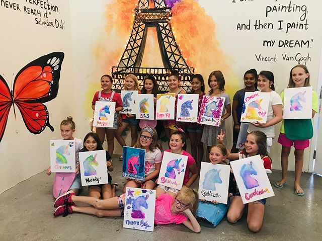 Awesome Unicorn Paintings! Thank you for celebrating birthday party with us it was super fun!

#birthdayparty#unicorn#instaart#artstudio#artschool#summercamp#kis#activities#events#connecticut#trumbull#believe#dreambig#fun#paintingparty#🦄