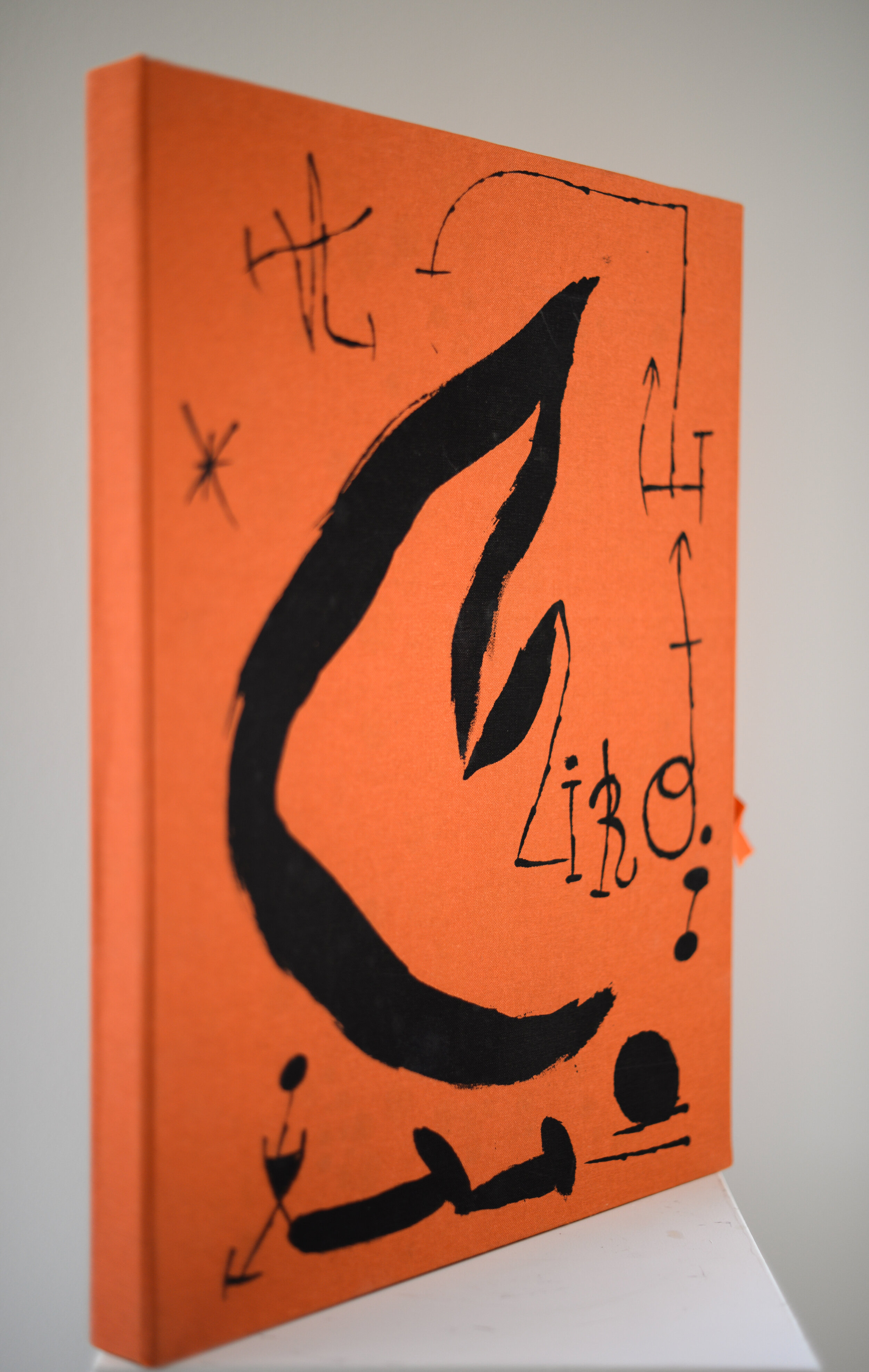Miró,Joan;Graphics;;1;Les%20Essències%20de%20la%20Terra;;;Specimen%20336%20of%201100.;66000;1;01.jpg