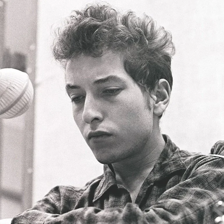 Bob Dylan's Early Murder Ballads: "Her heart blood did flow"