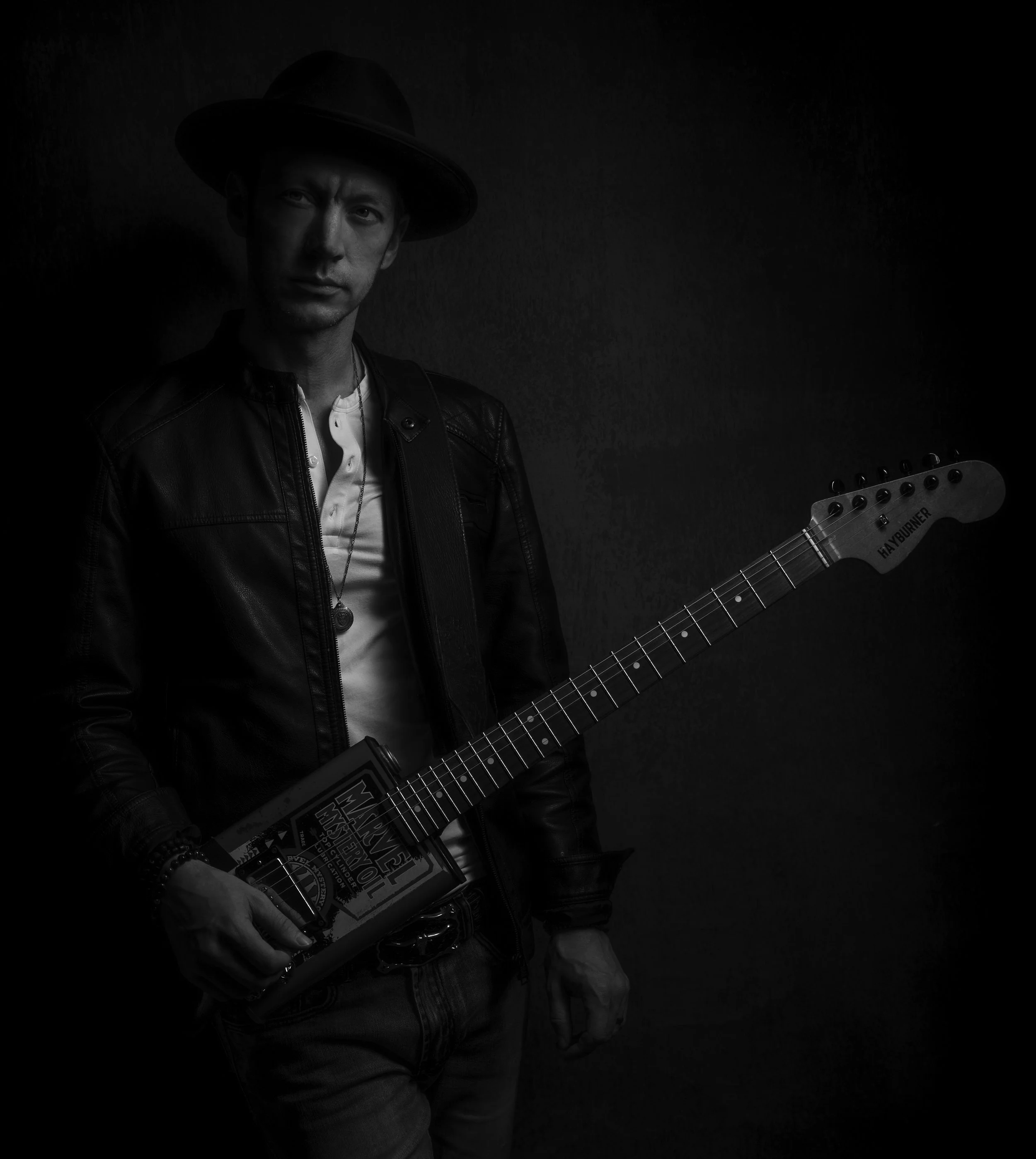 joe_blk_3812 copy.jpg