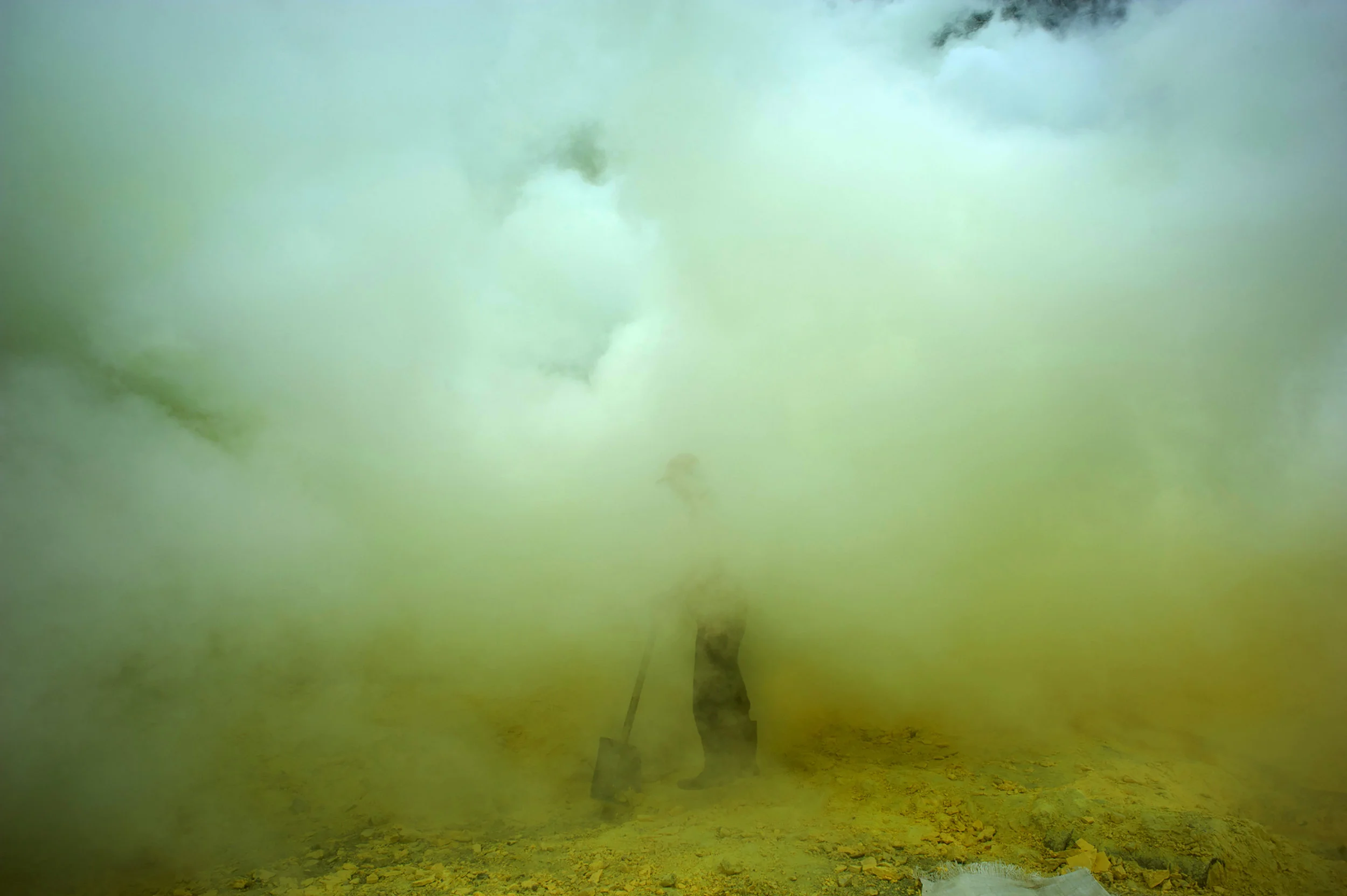 HELL'S SMOKE