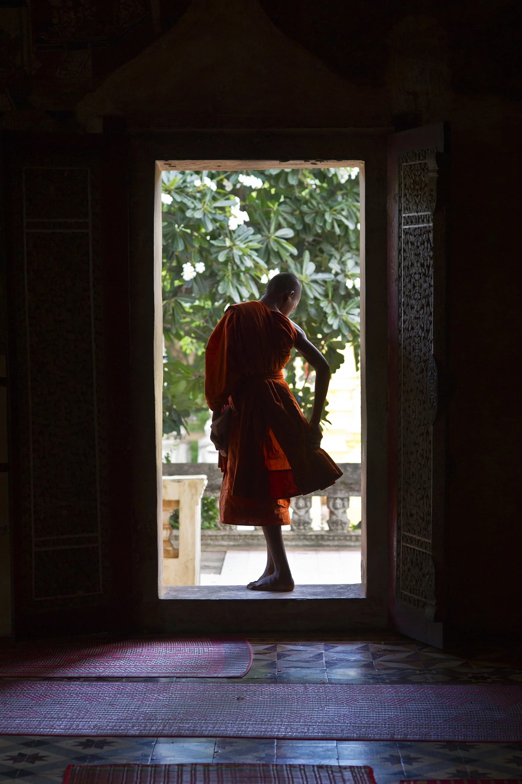 THE ROBE