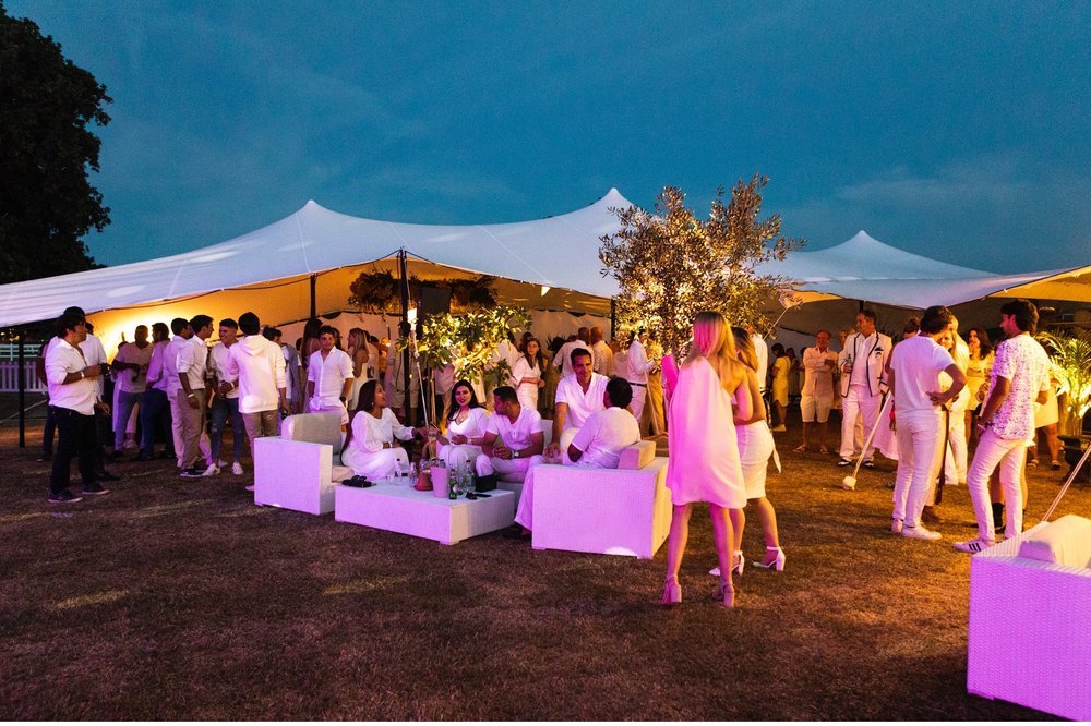 White+party+tent.jpg