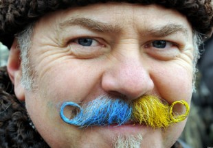 tache cut.jpg