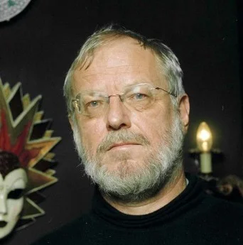 robert cut.jpg