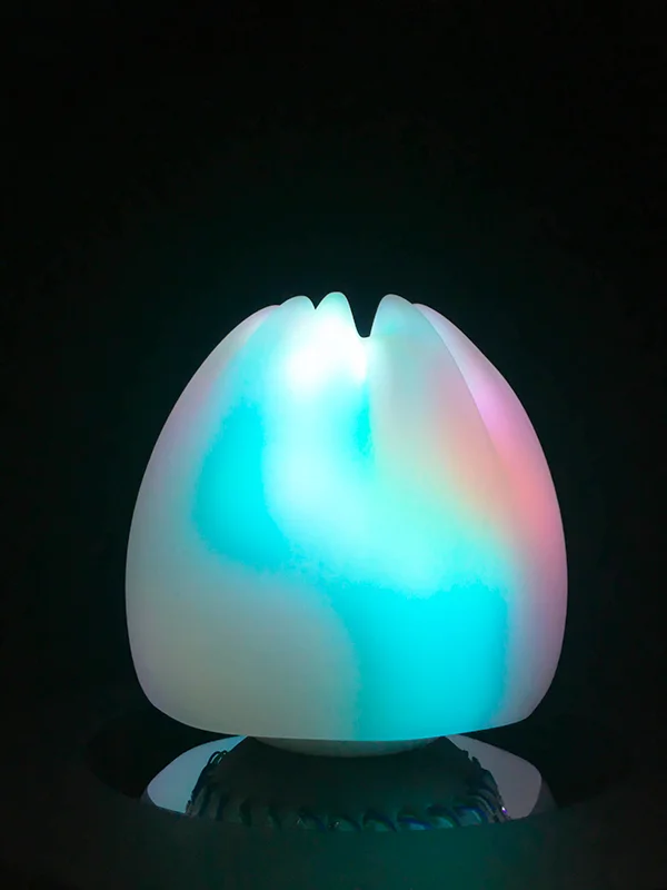 LauraCoutoRosado_Aeli_lamp1.jpg