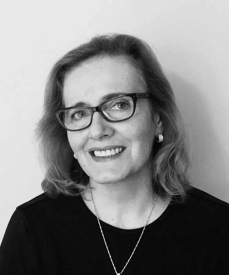 Sharon Memis, FRSA