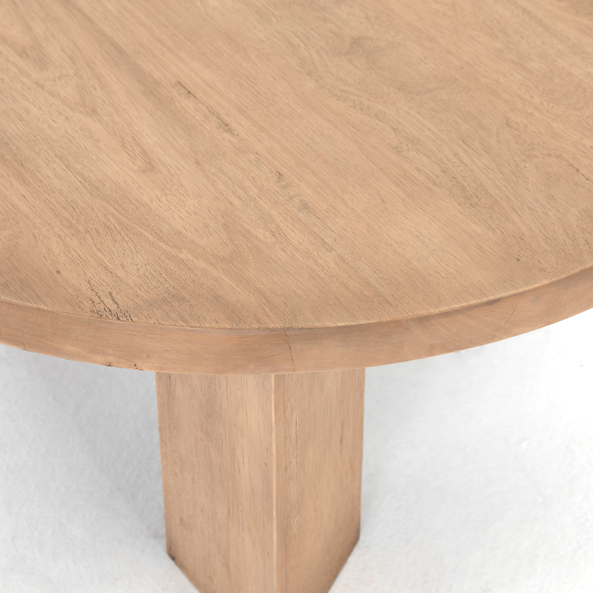MESA ROUND COFFEE TABLE-LIGHT BRUSHED 3.jpg