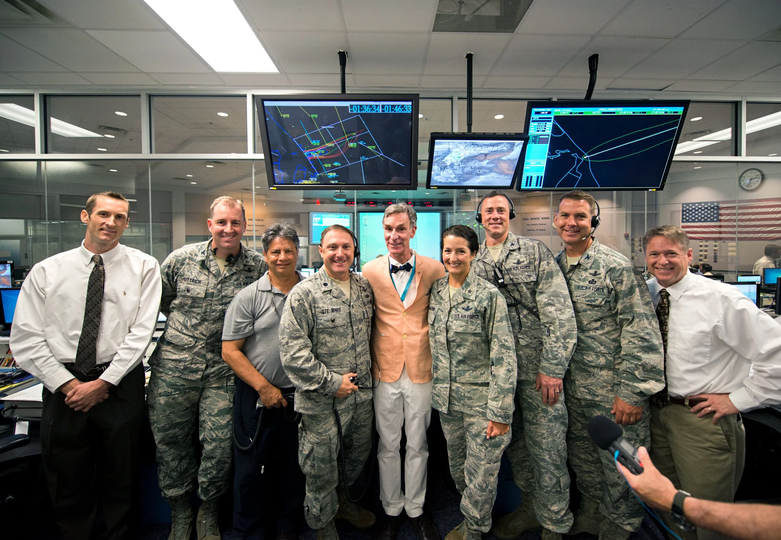 navidbaraty-missioncontrol-14.jpg