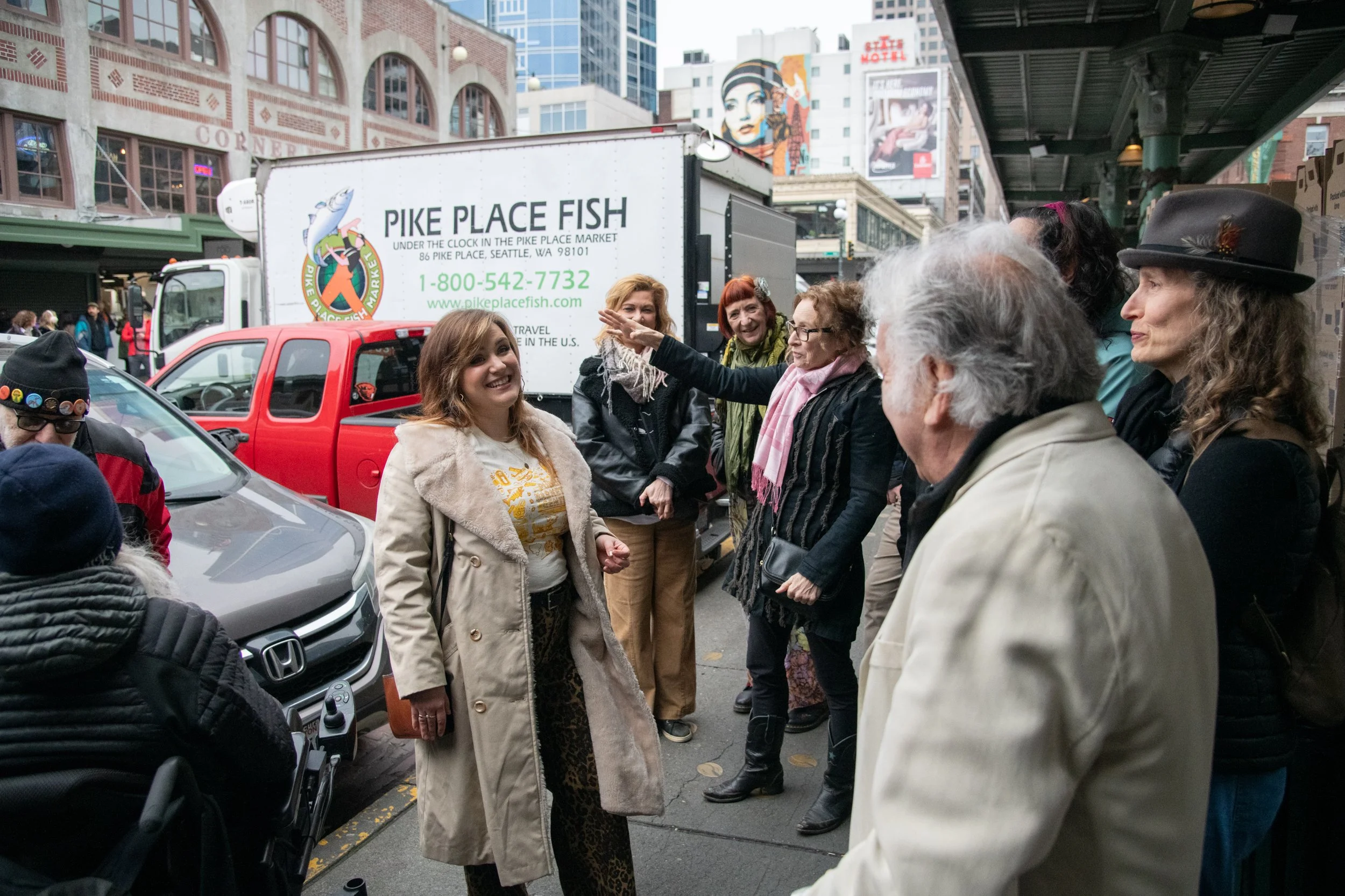caela-pikeplacemarket-027.jpg