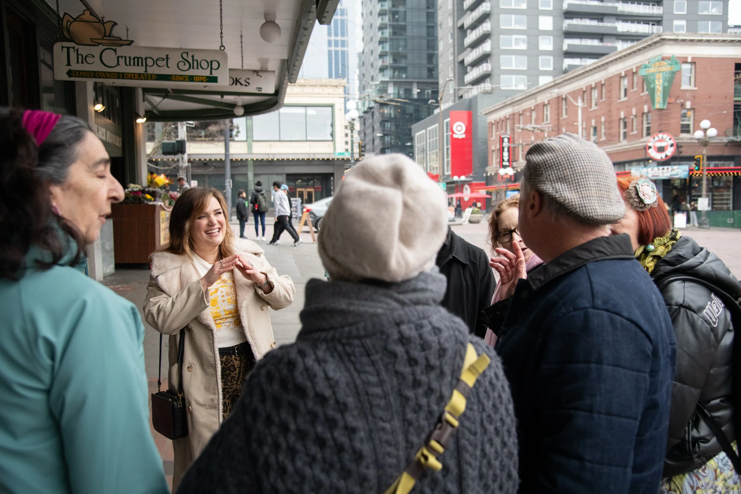 caela-pikeplacemarket-059.jpg