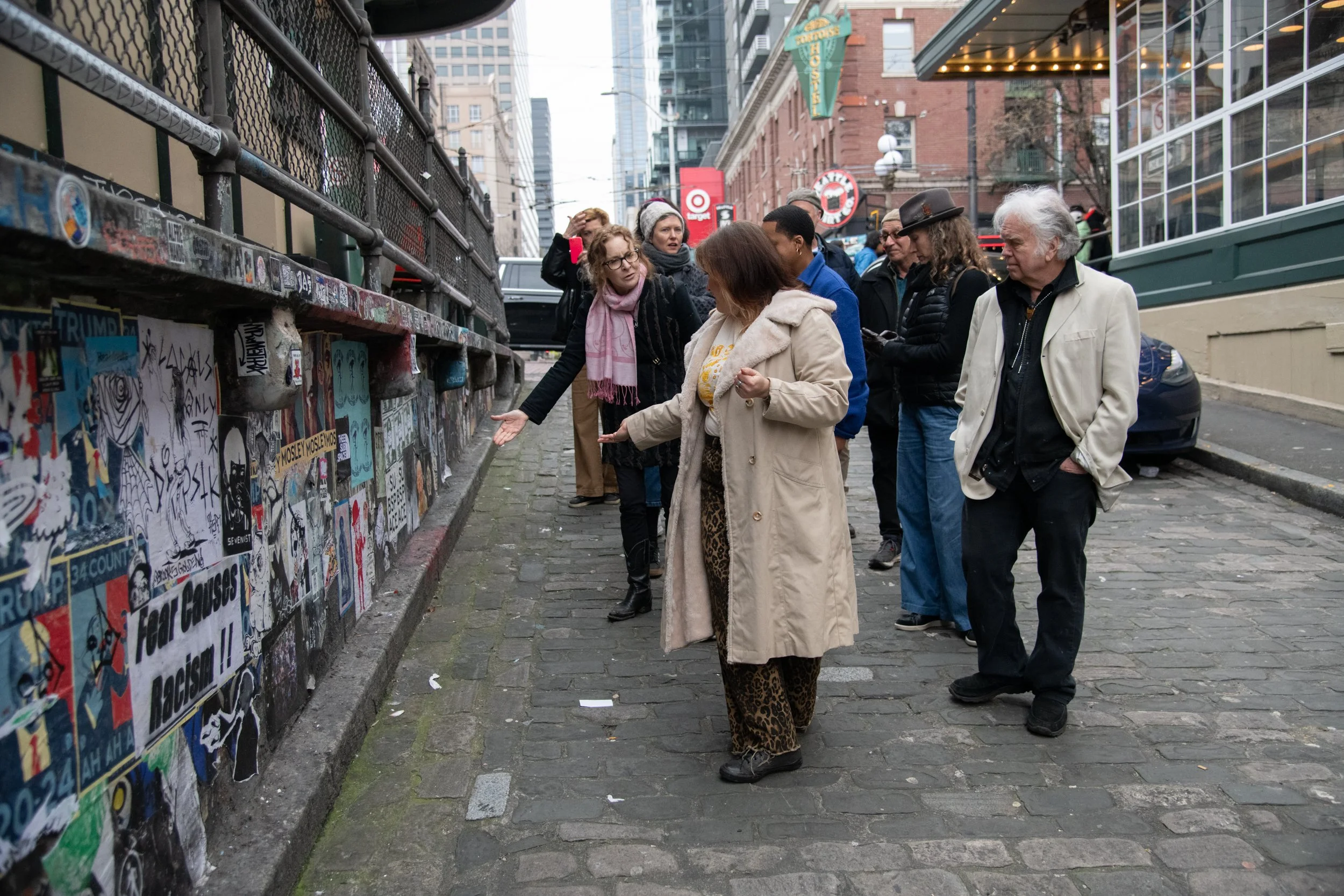 caela-pikeplacemarket-085.jpg