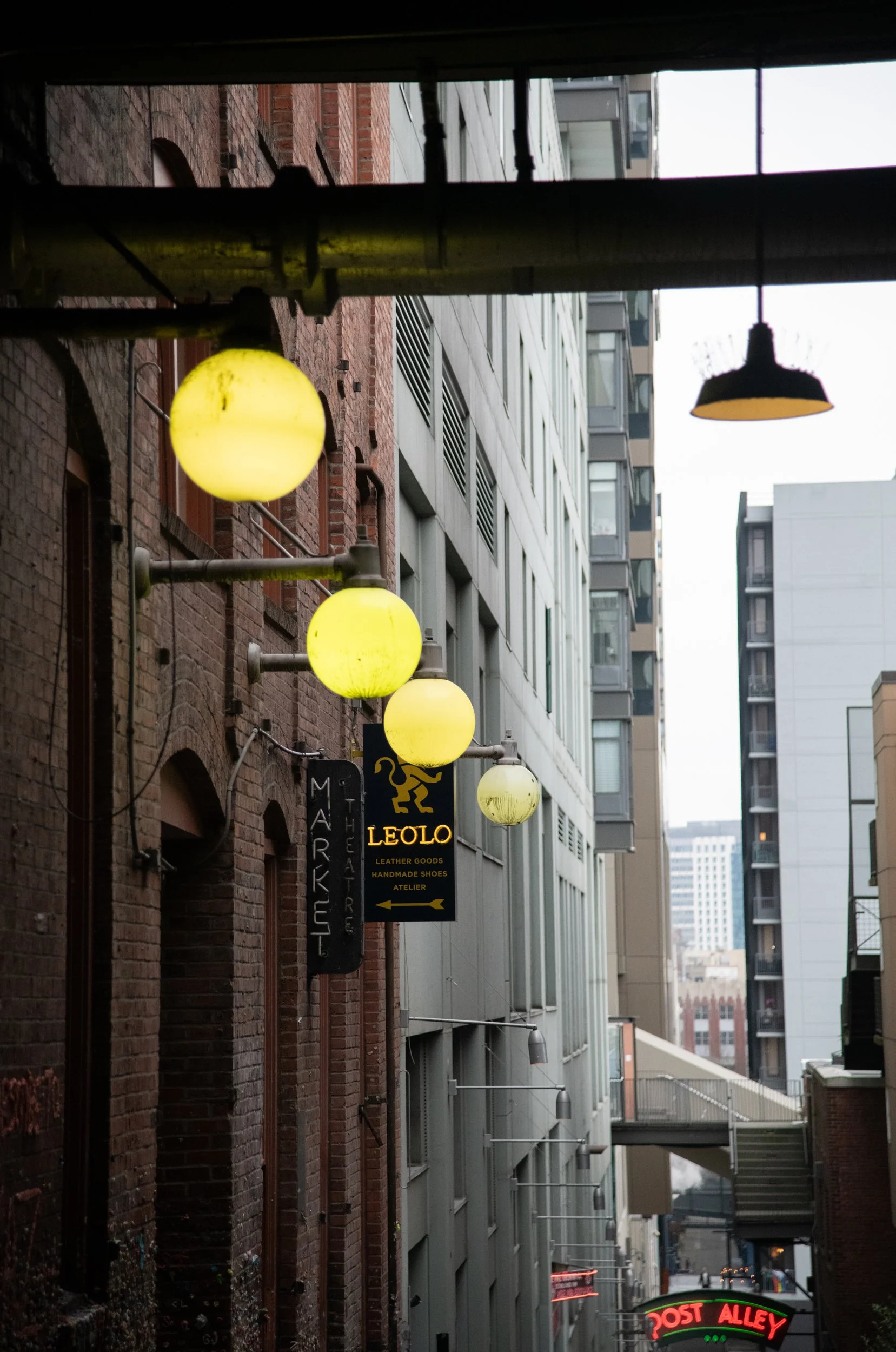 caela-pikeplacemarket-111.jpg