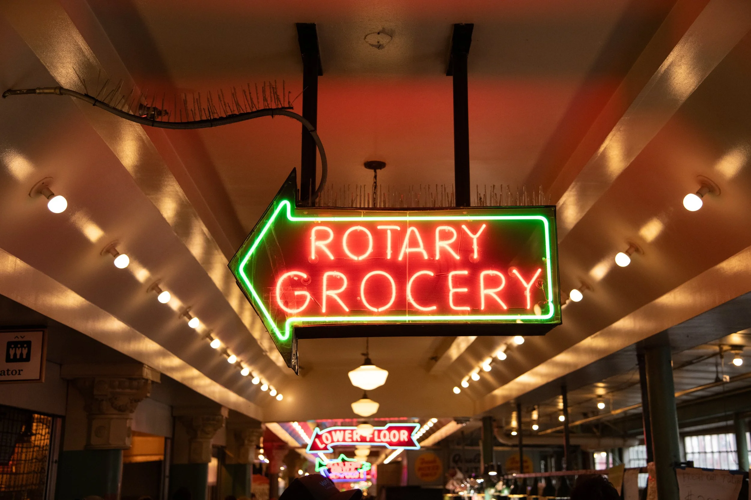 caela-pikeplacemarket-137.jpg