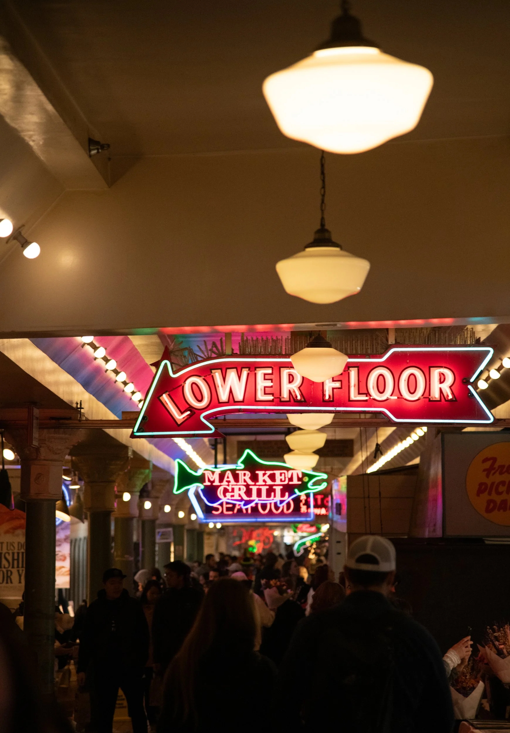 caela-pikeplacemarket-139.jpg