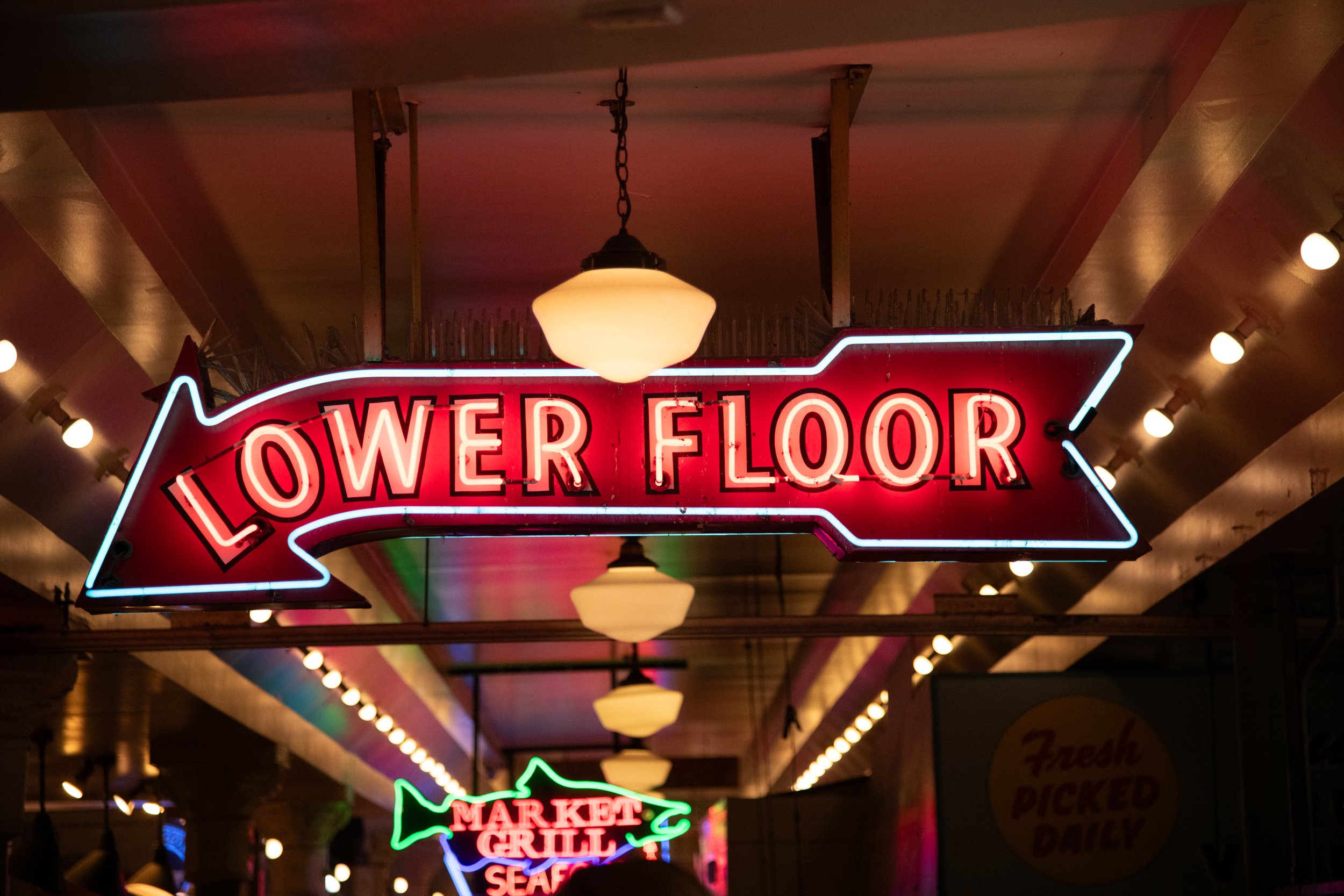 caela-pikeplacemarket-141.jpg