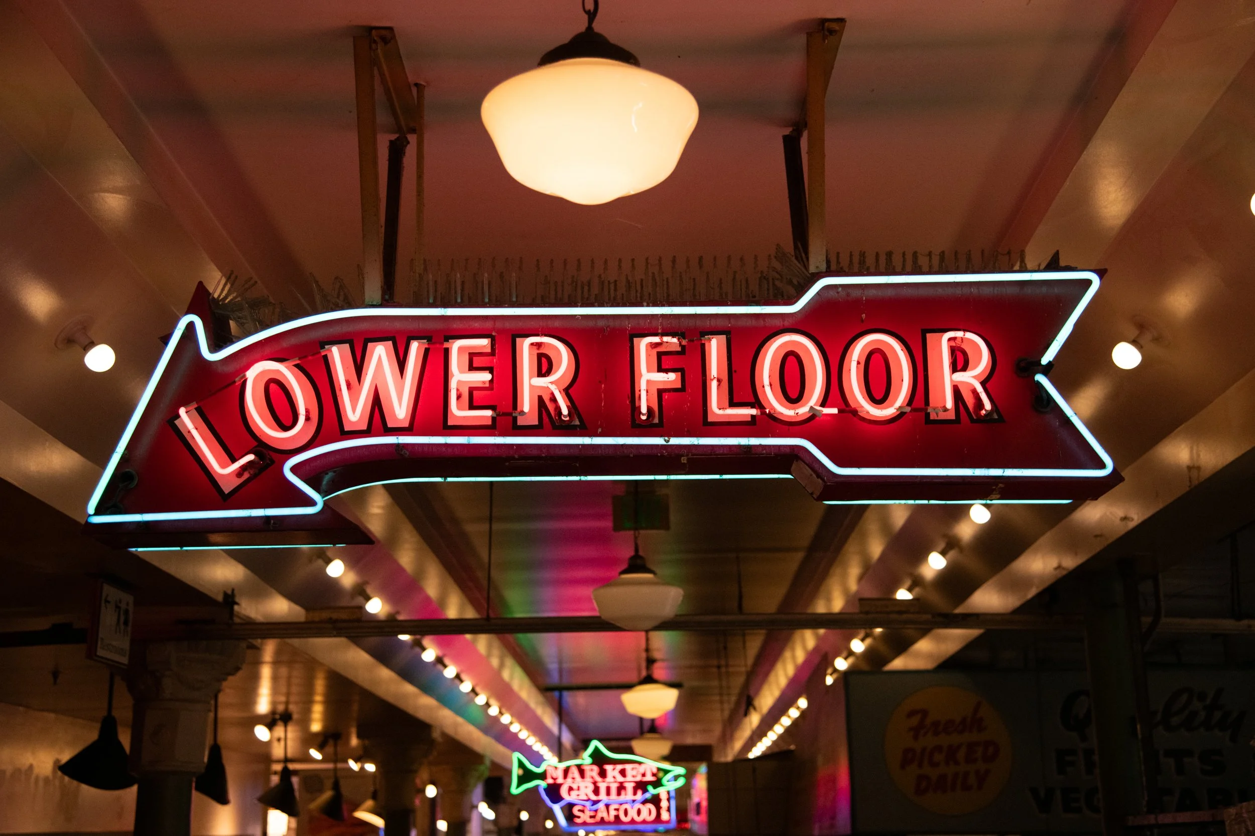 caela-pikeplacemarket-142.jpg