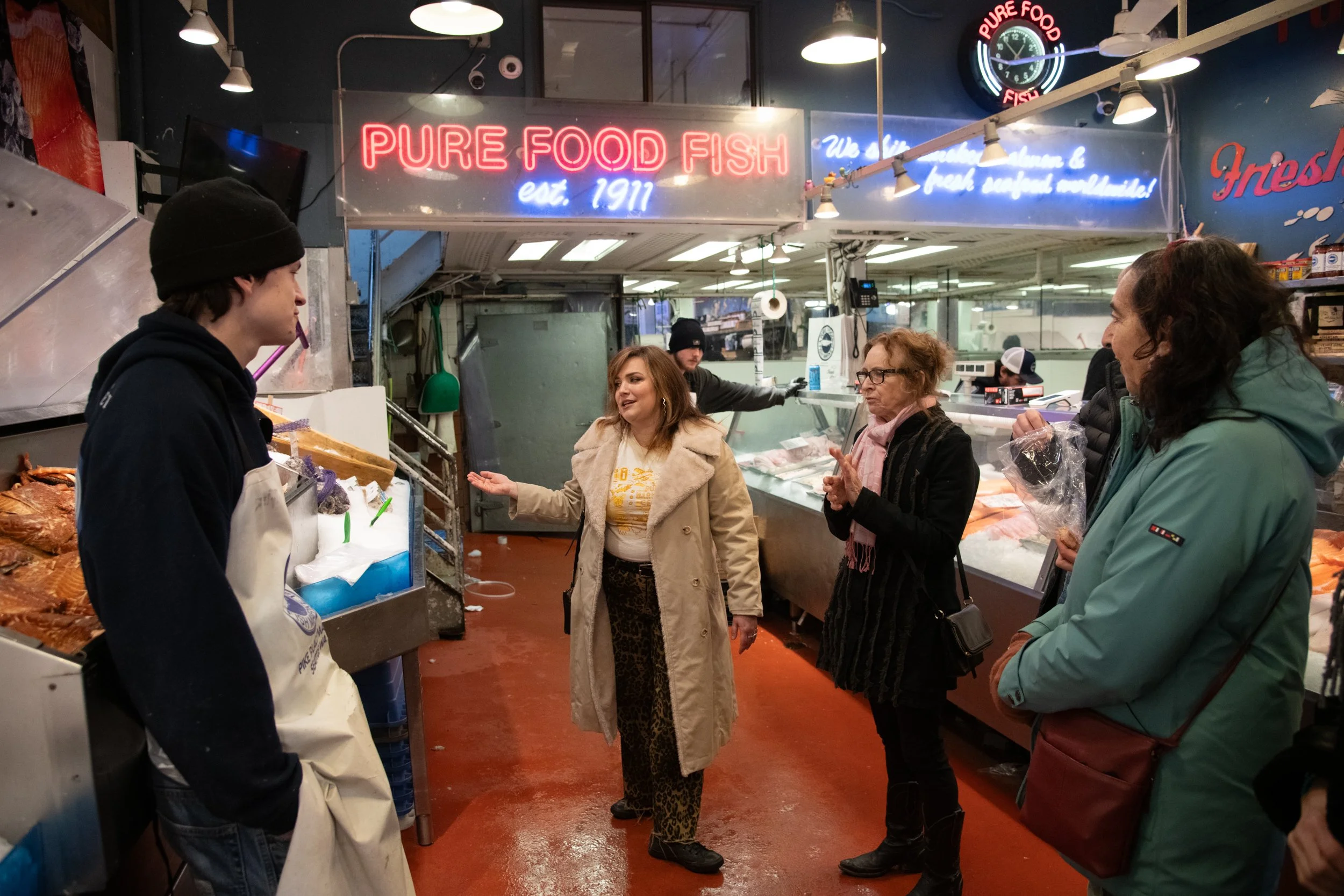 caela-pikeplacemarket-149.jpg