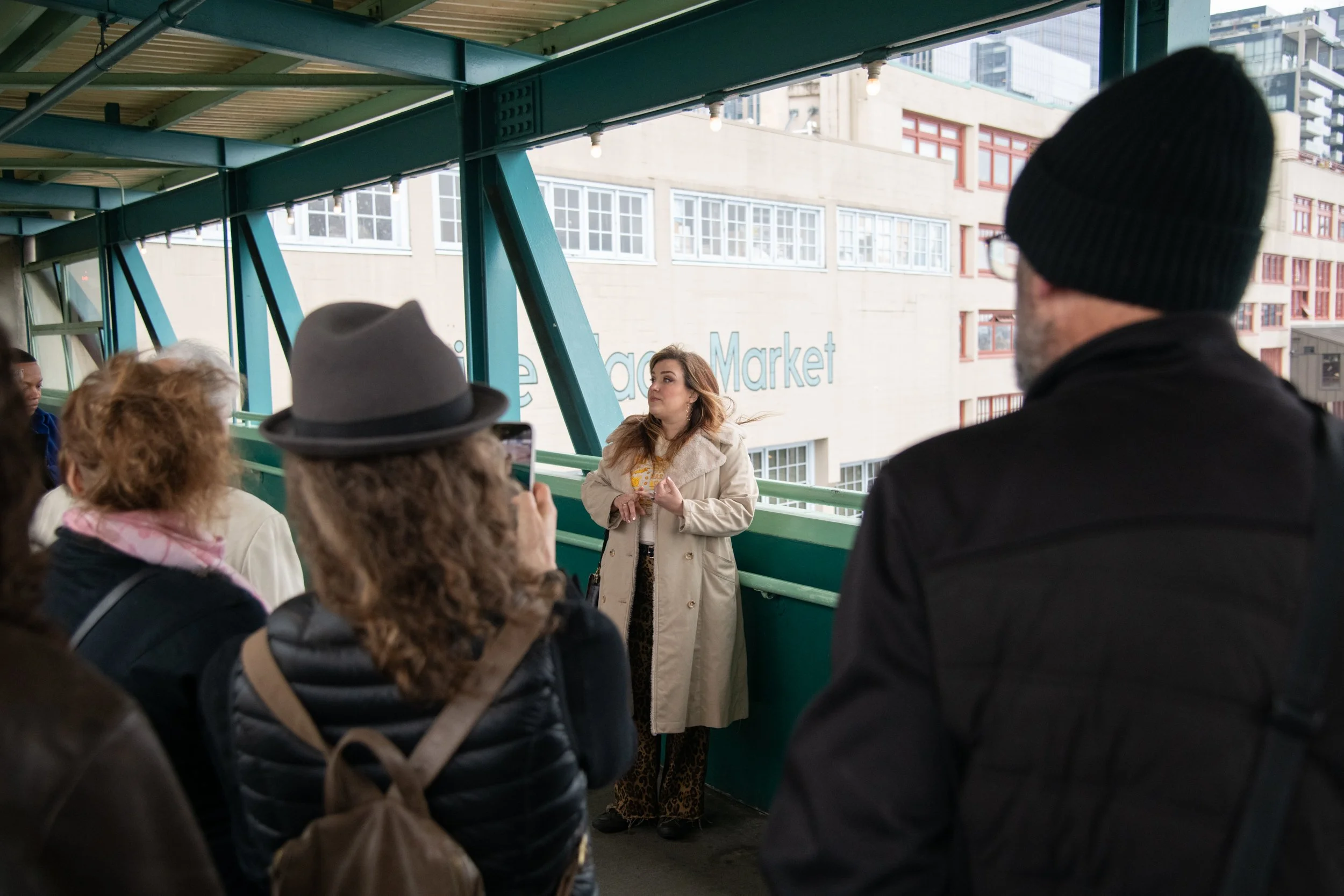 caela-pikeplacemarket-166.jpg