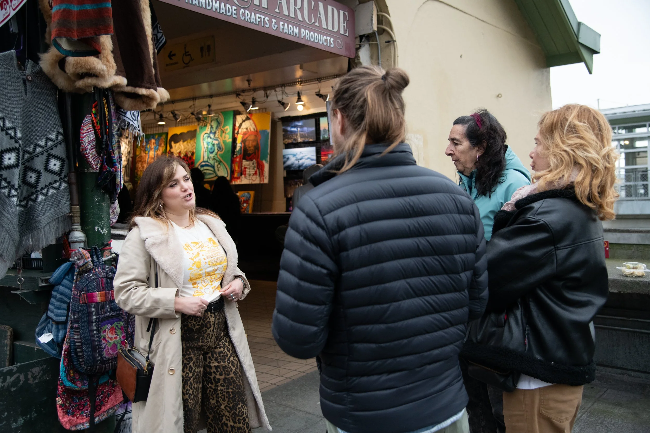 caela-pikeplacemarket-191.jpg