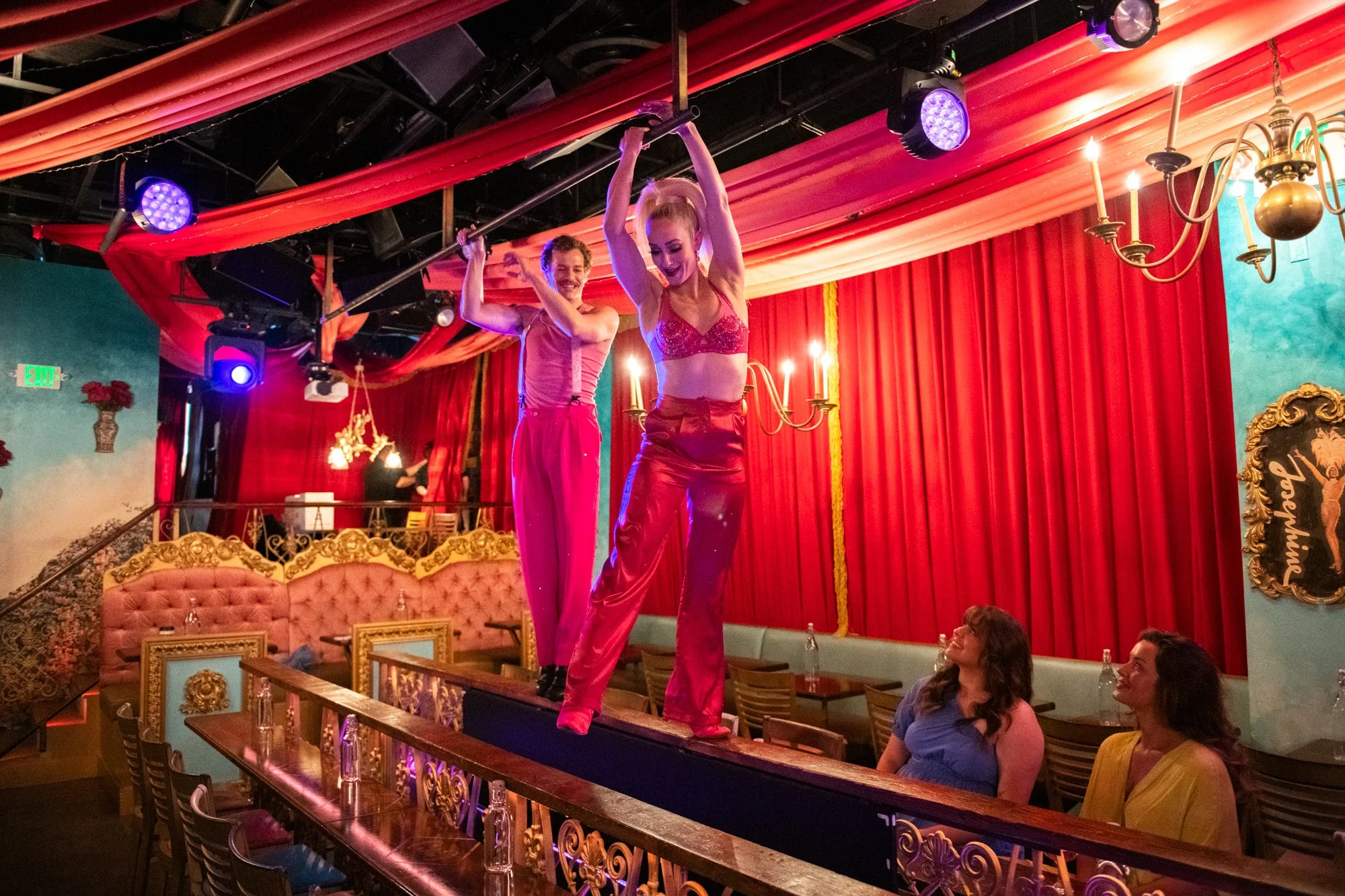 cancan-083.jpg