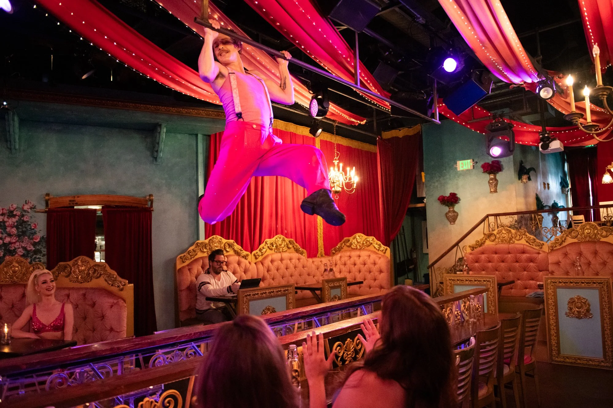 cancan-089.jpg