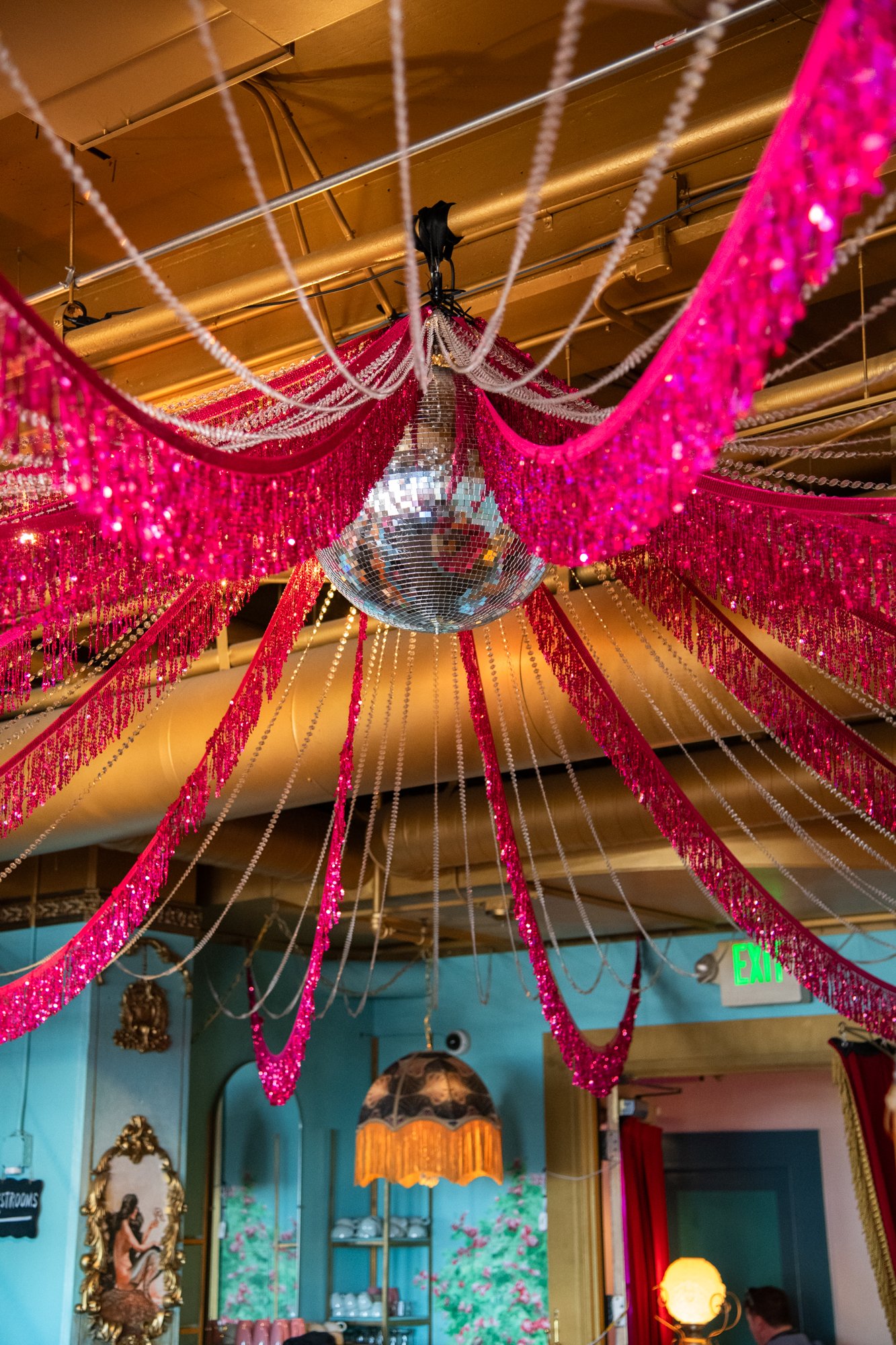cancan-140.jpg