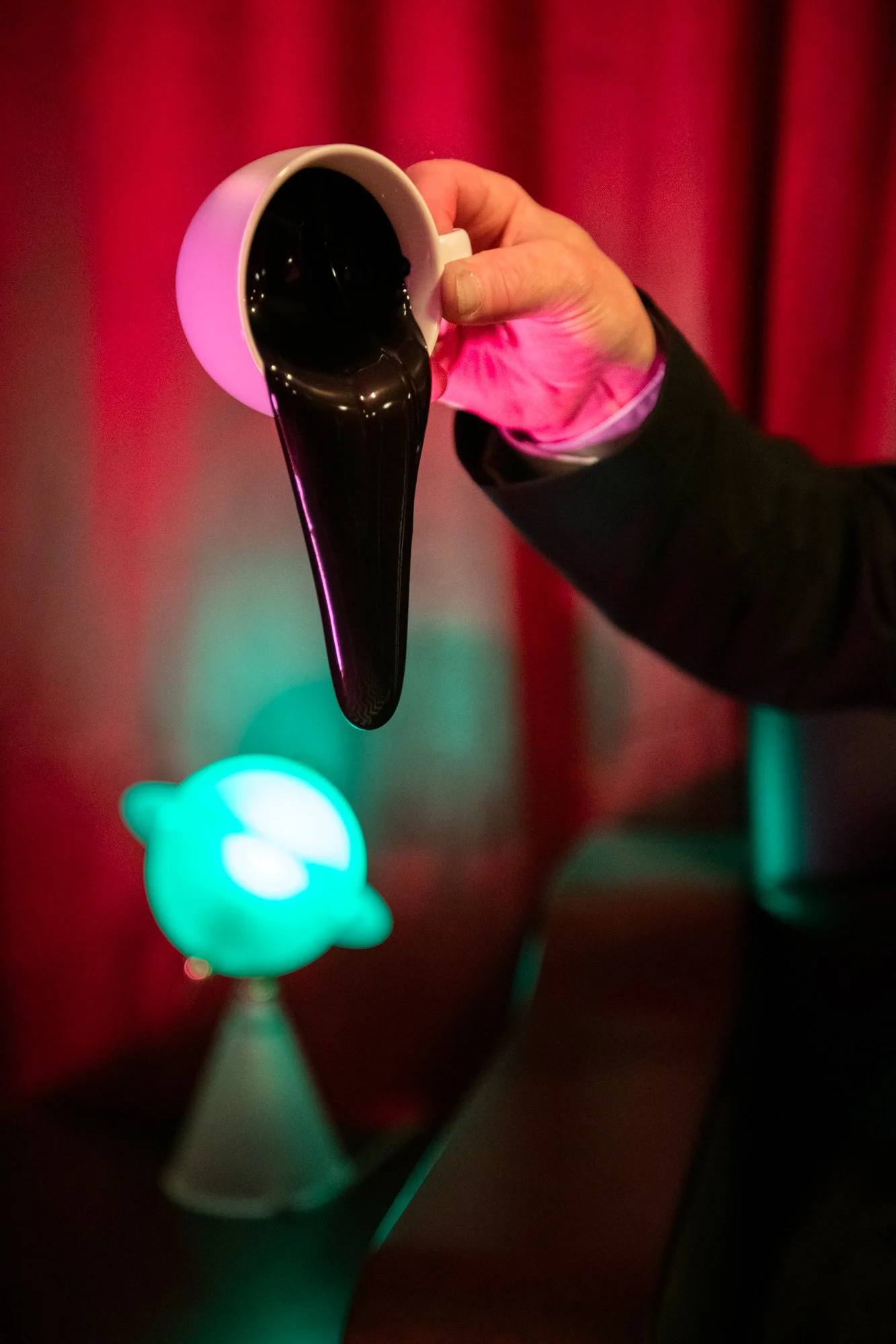 redroom-026.jpg