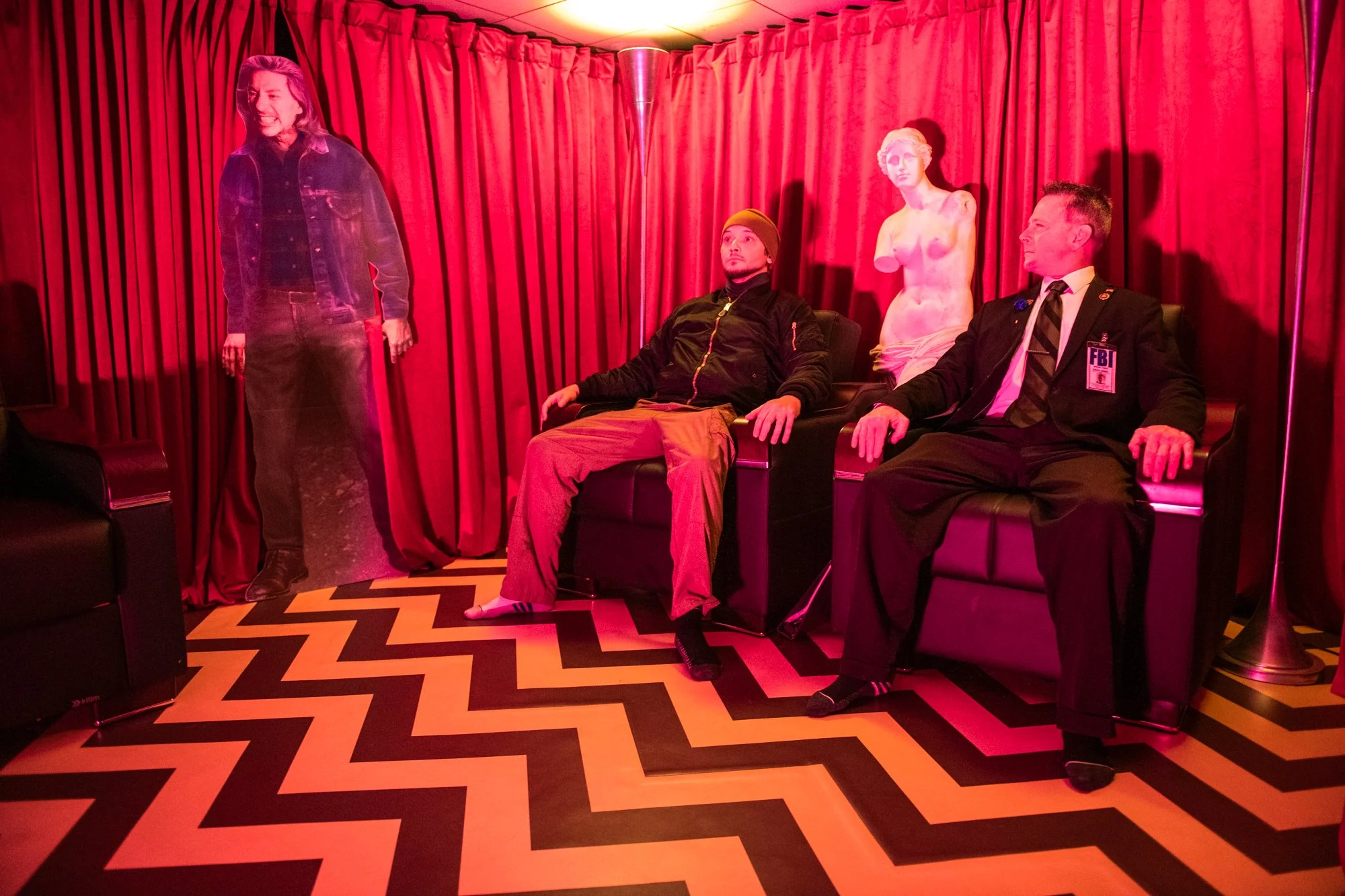 redroom-045.jpg