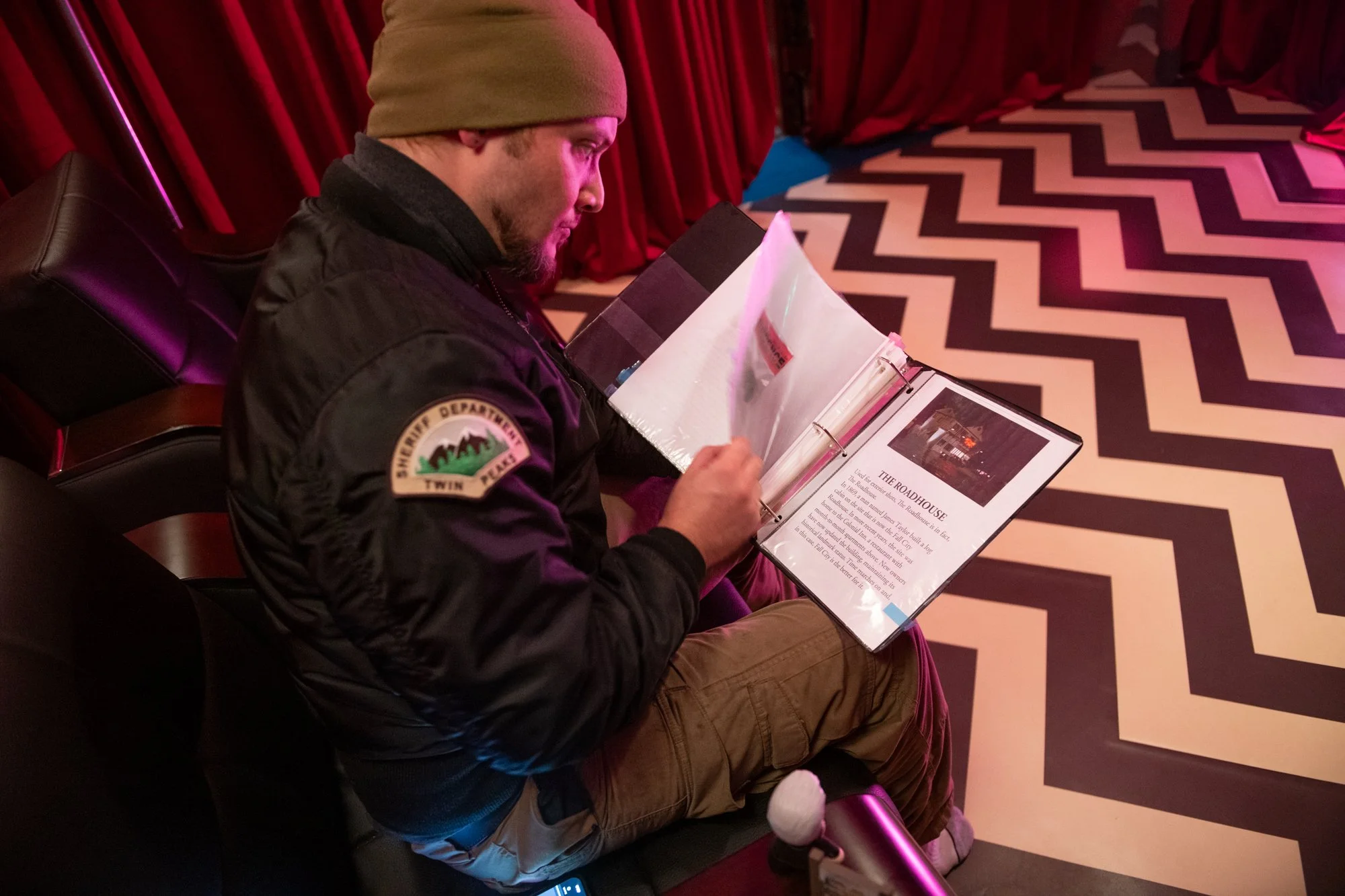 redroom-050.jpg