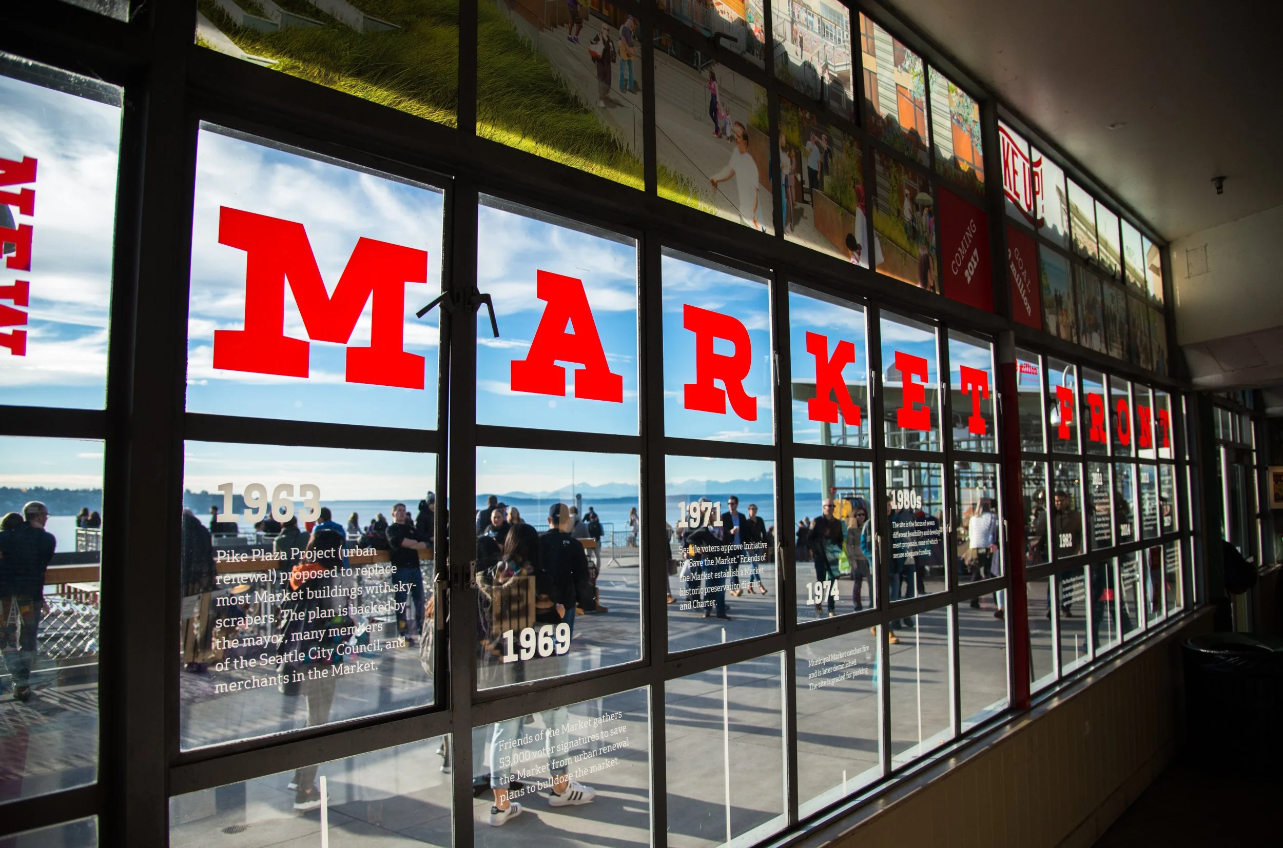 navidbaraty-marketfront-2.jpg