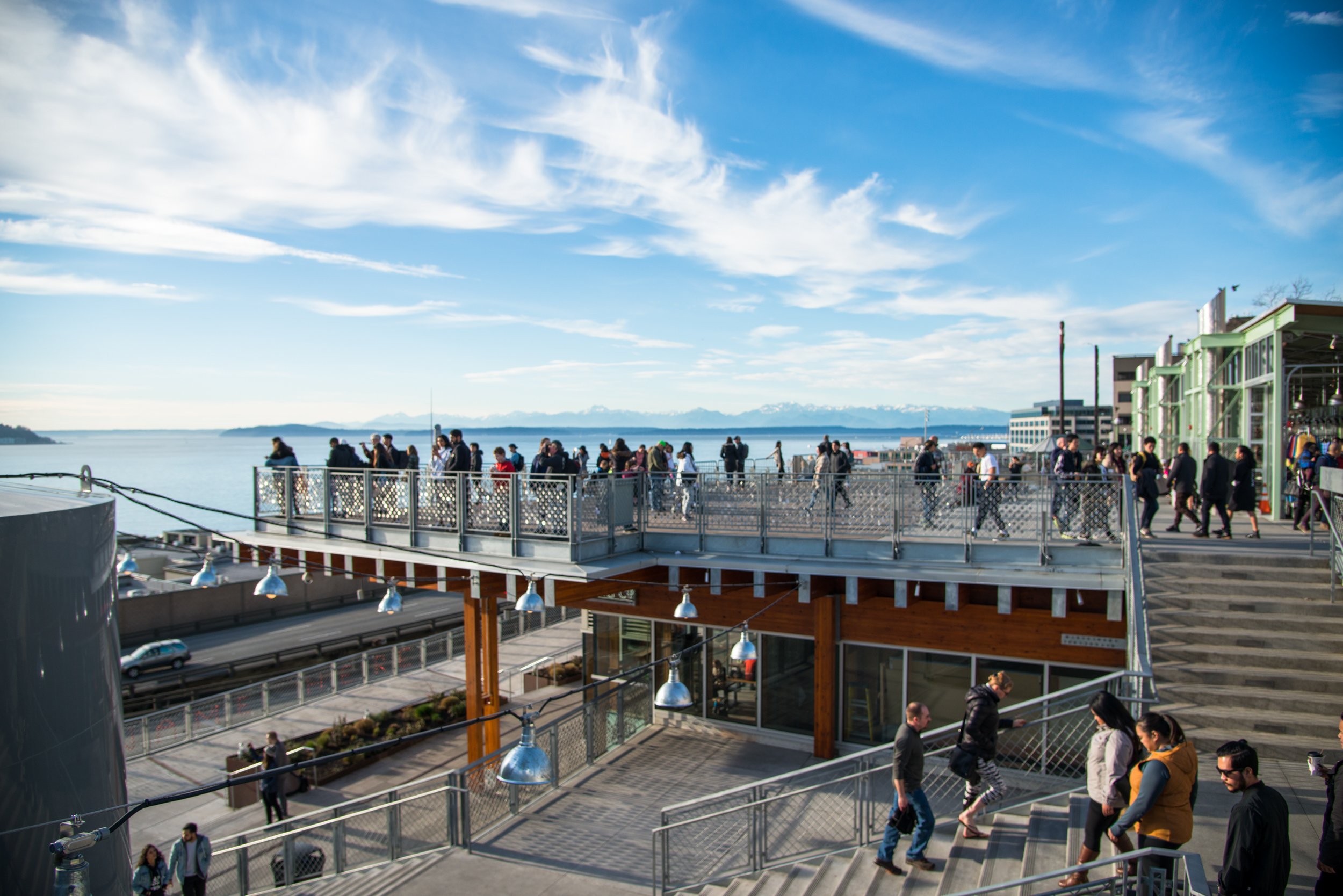 navidbaraty-marketfront-5.jpg